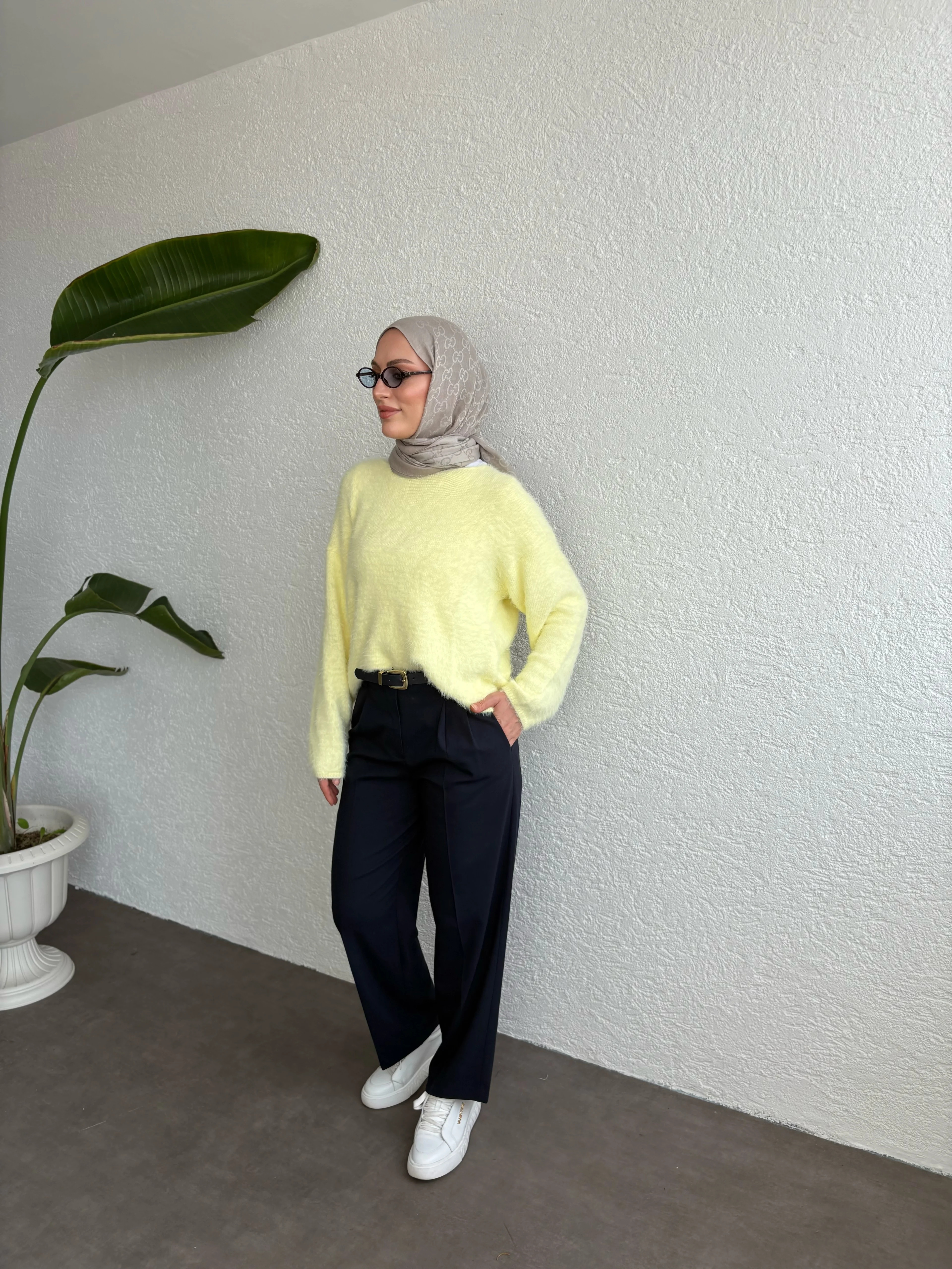 Bisiklet Yaka Sakallı Triko Kazak