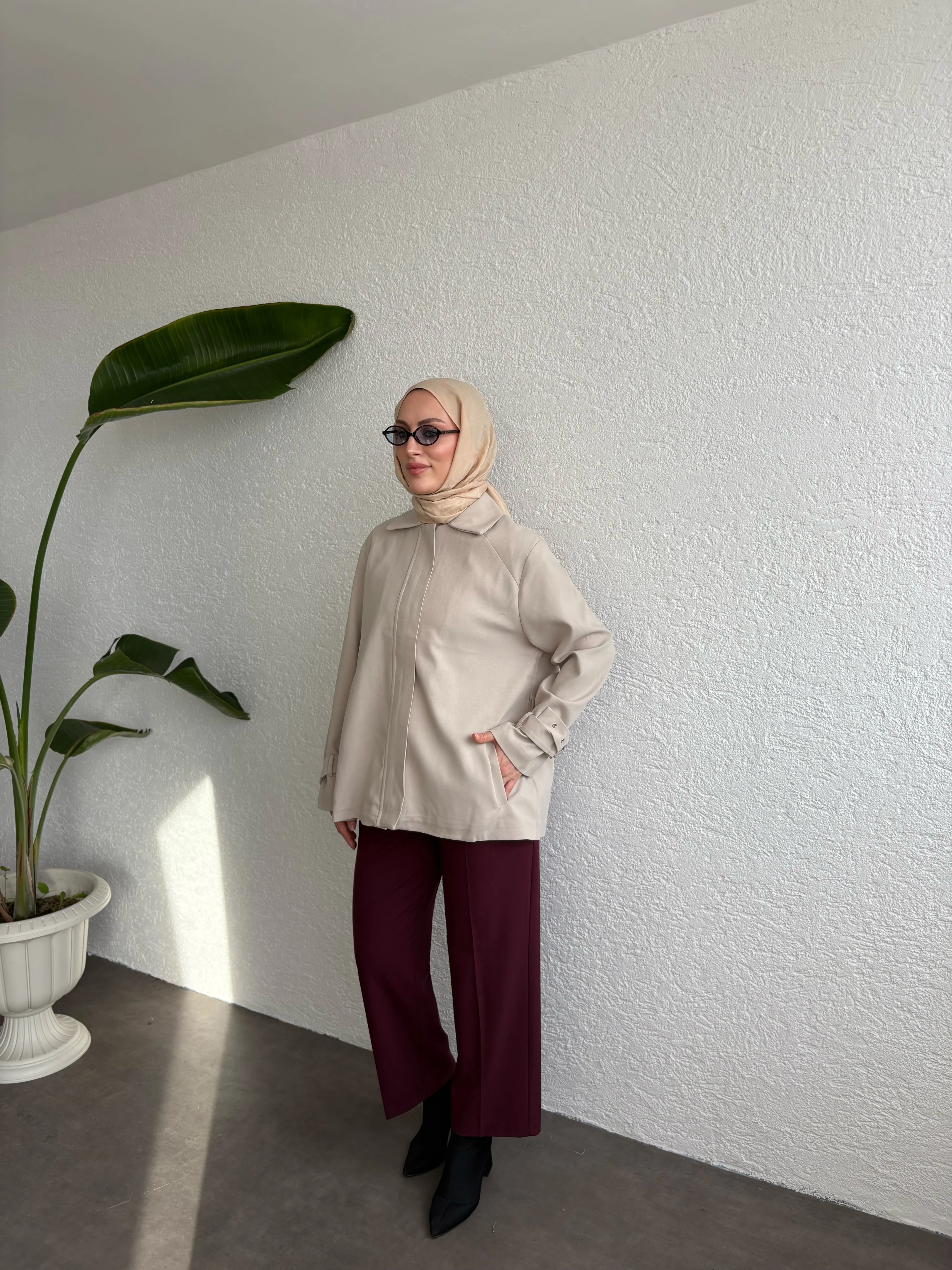 Oversize Kemer Detaylı Trençkot