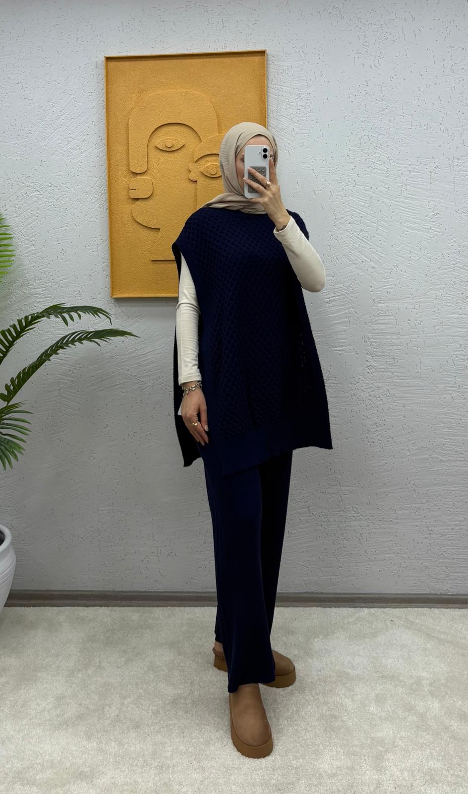 Yelek Etekli Triko Takım