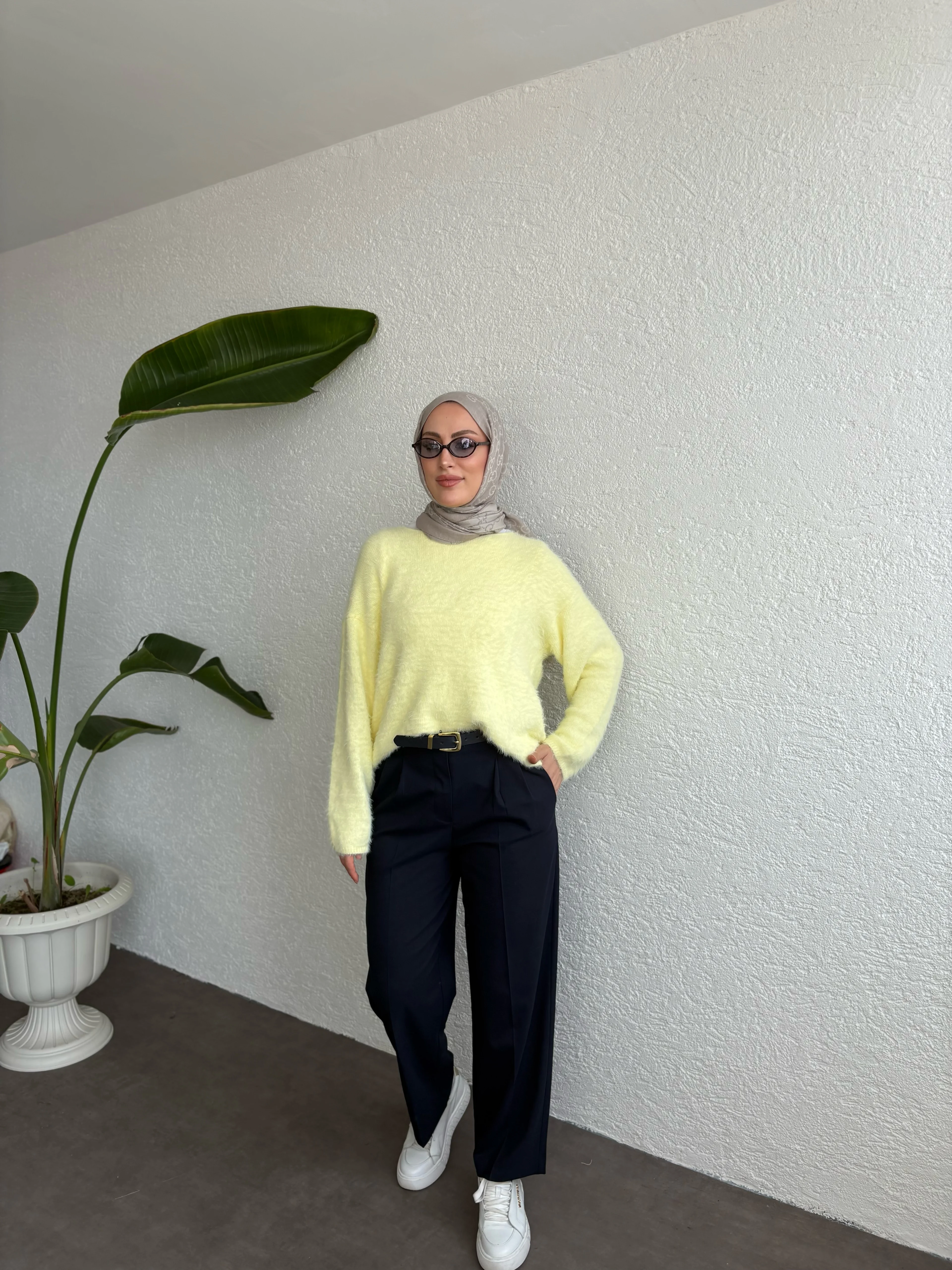 Bisiklet Yaka Sakallı Triko Kazak