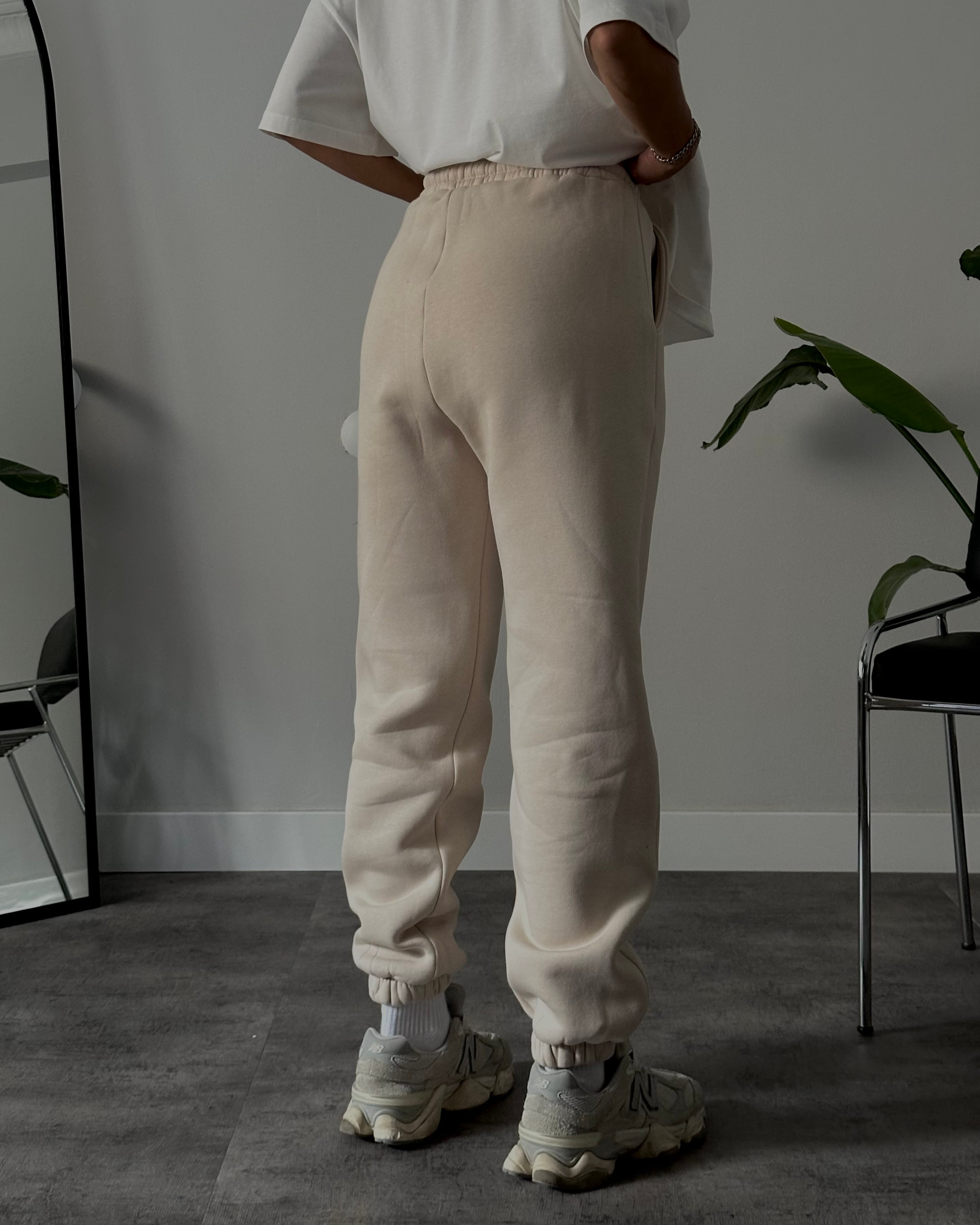 Rahat Kalıp Üç İplik Şardonlu Jogger Eşofman