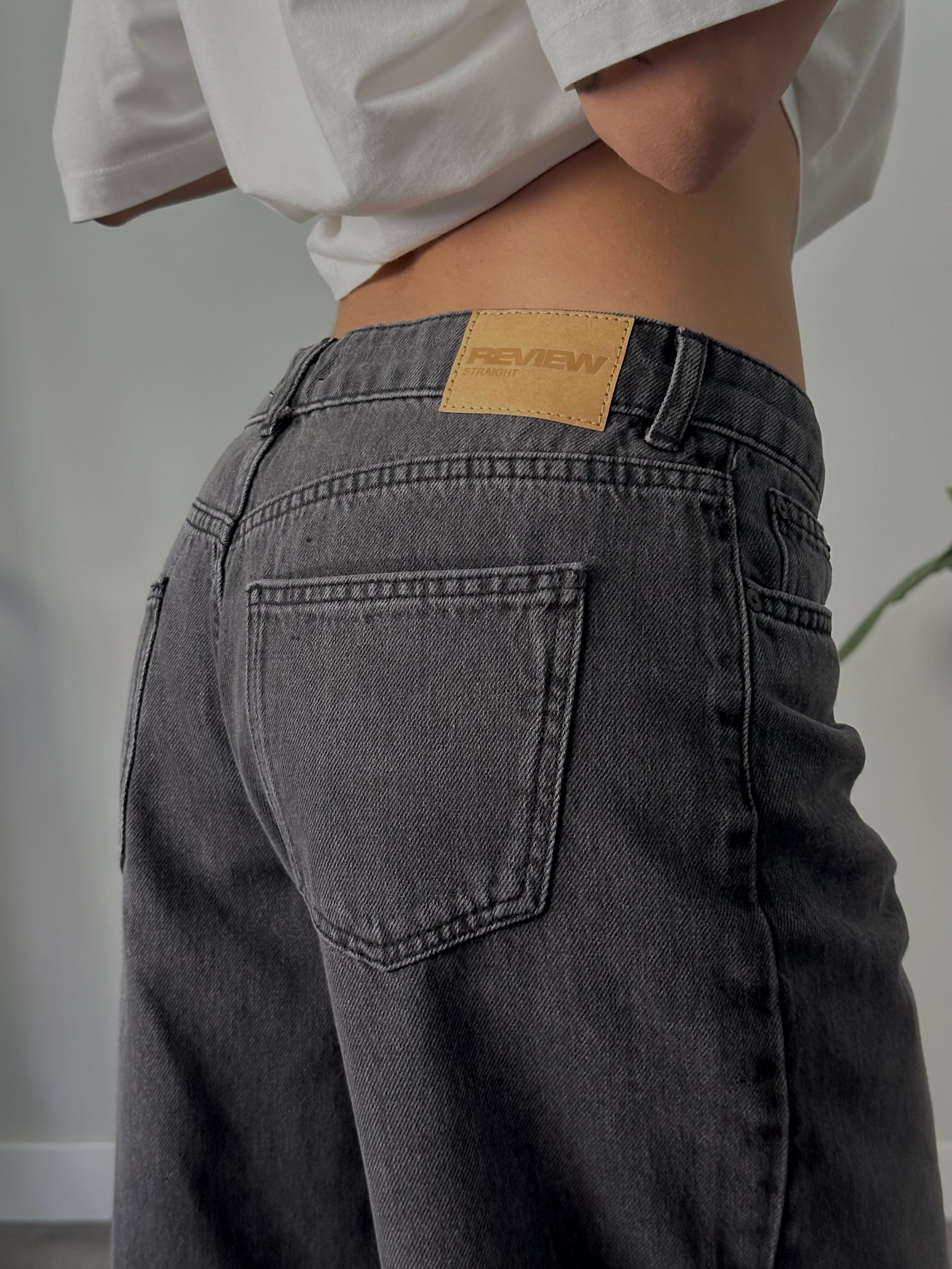 Düşük Bel Bol Kesim Straight Jean