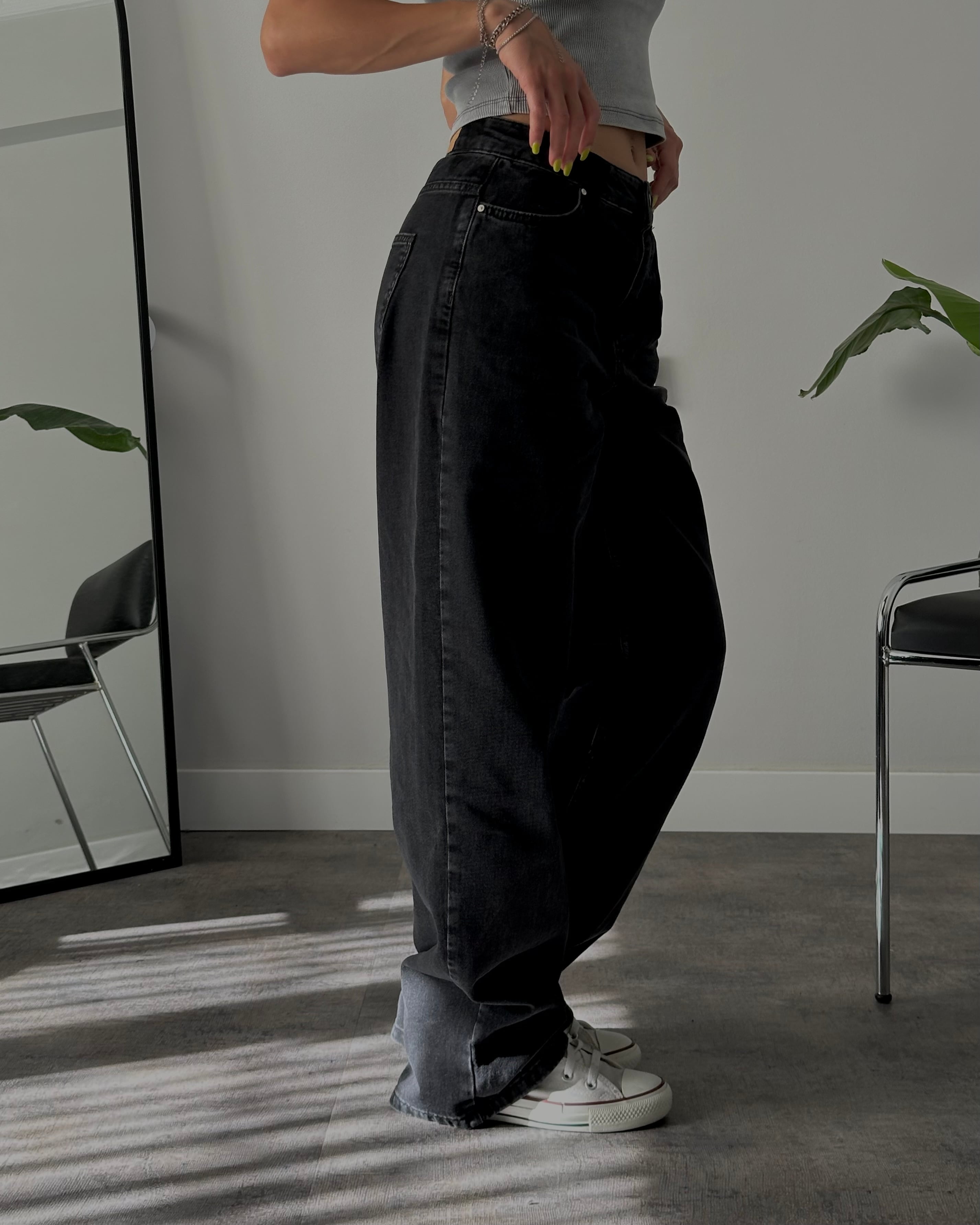 Orta Bel Siyah Relaxed Straight Jean