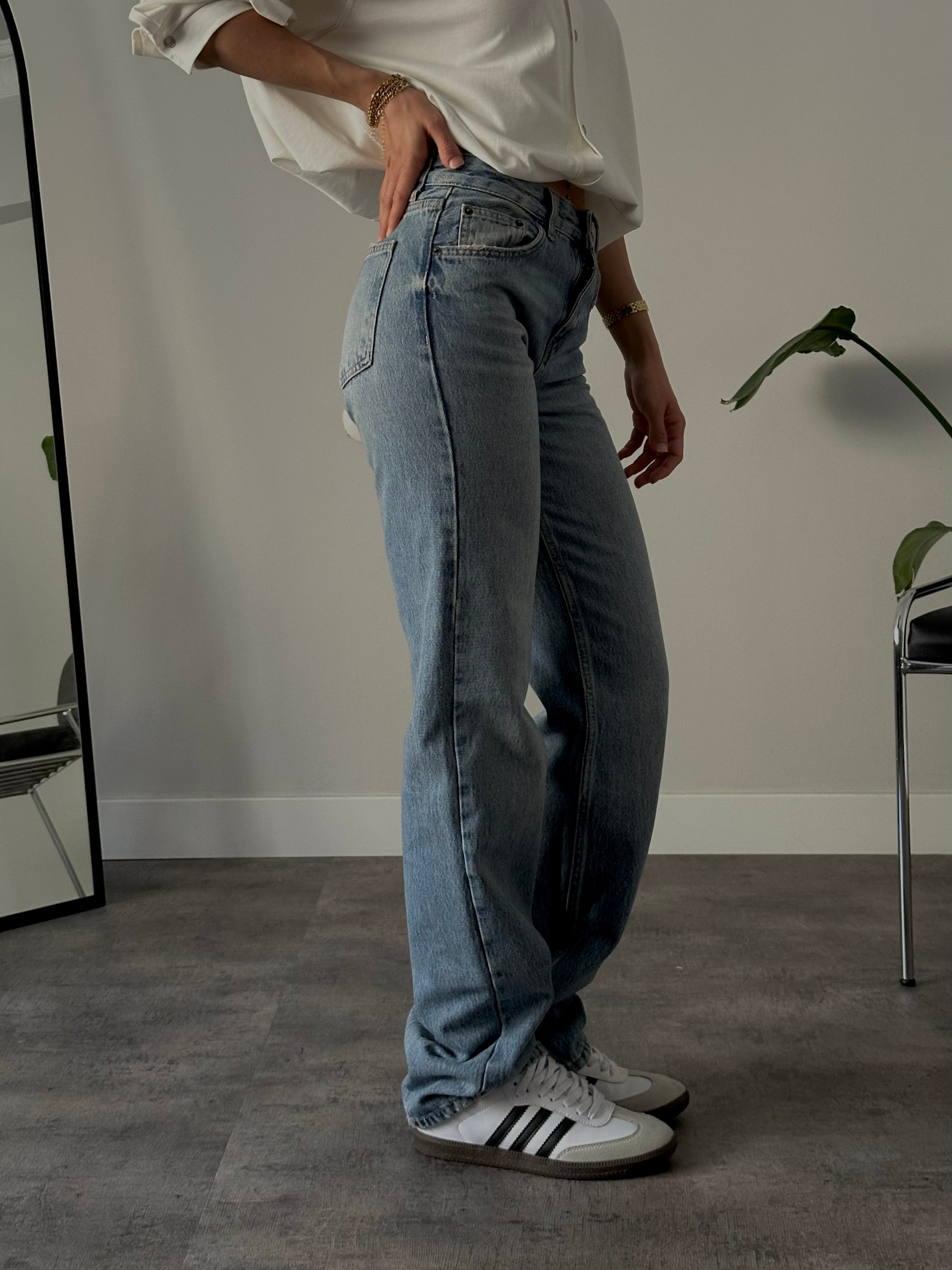 Orta Bel Soluk Mavi Straight Fit Jean