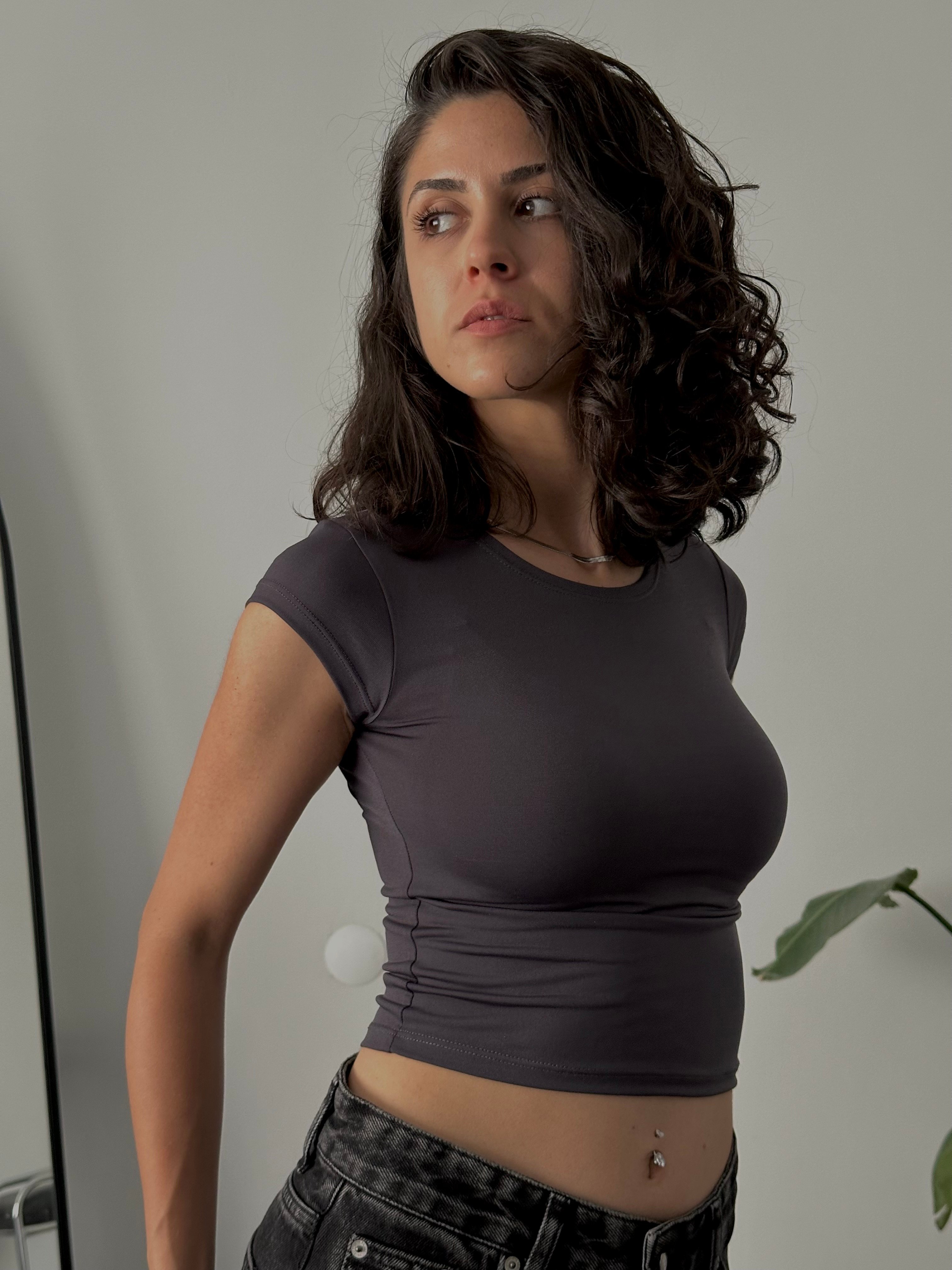 Slim Fit Basic Kısa Kollu Crop  - Antrasit