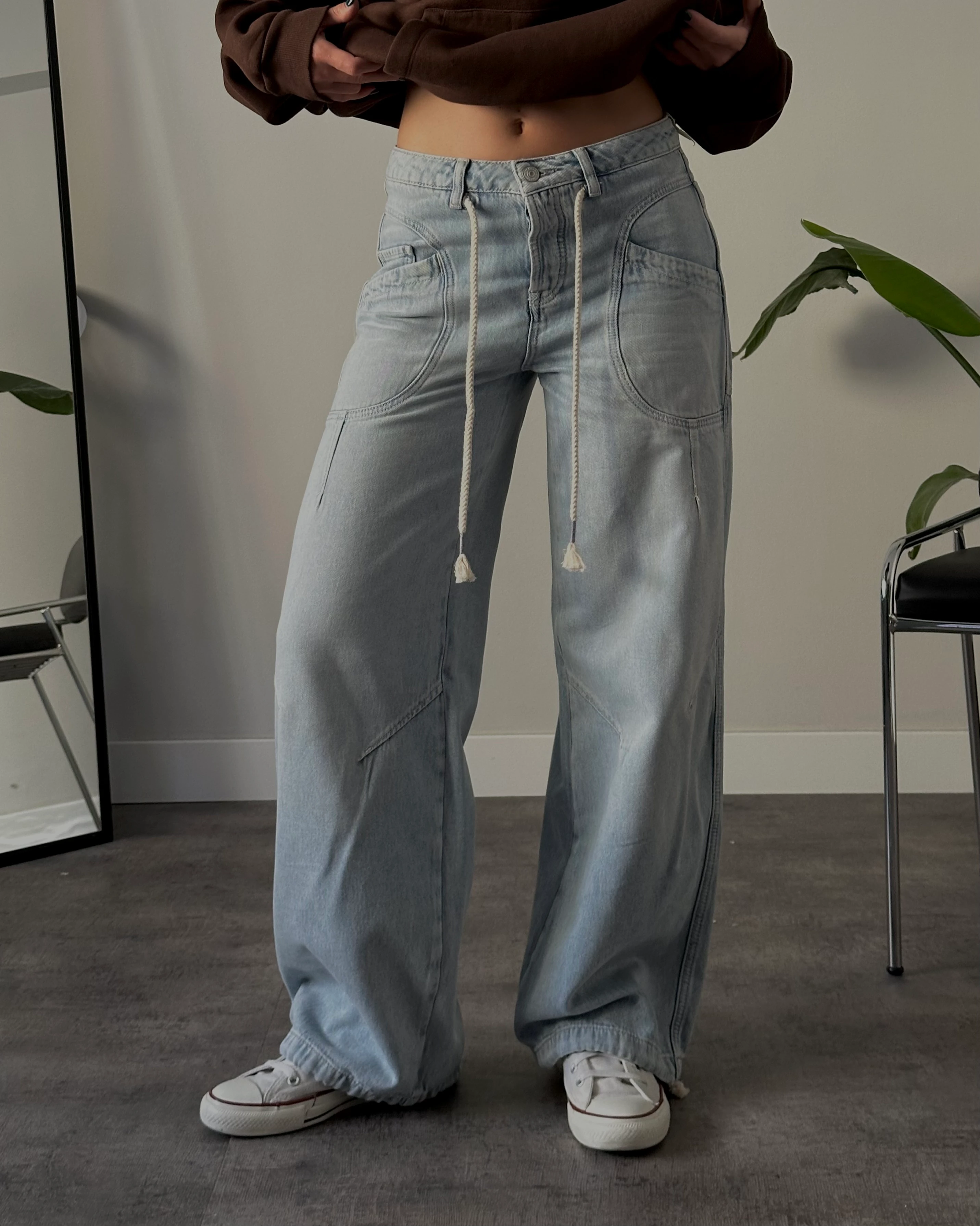 Orta Bel Relaxed Büzgülü Paça Jean - (Hatalı Ürün)