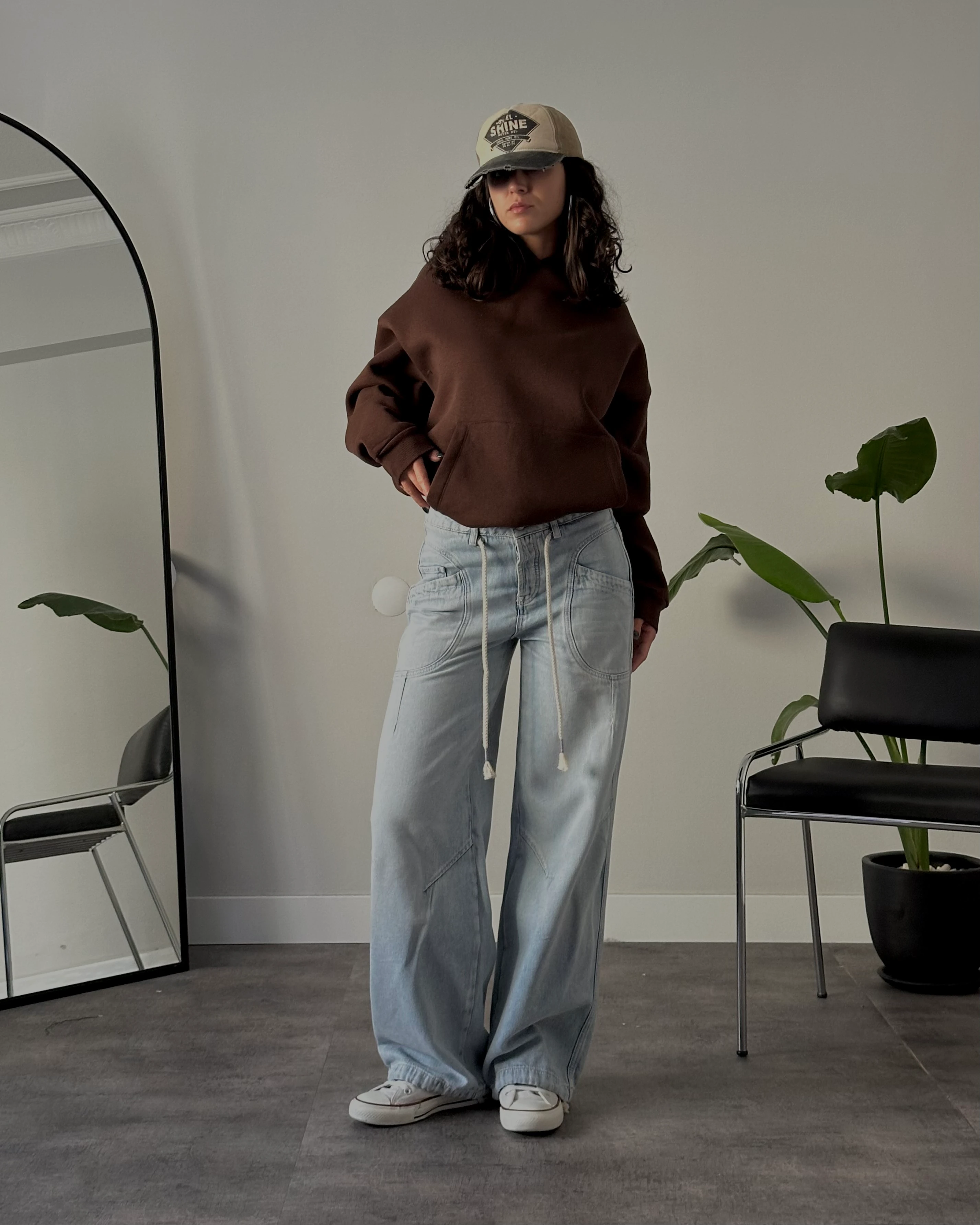 Orta Bel Relaxed Büzgülü Paça Jean - (Hatalı Ürün)