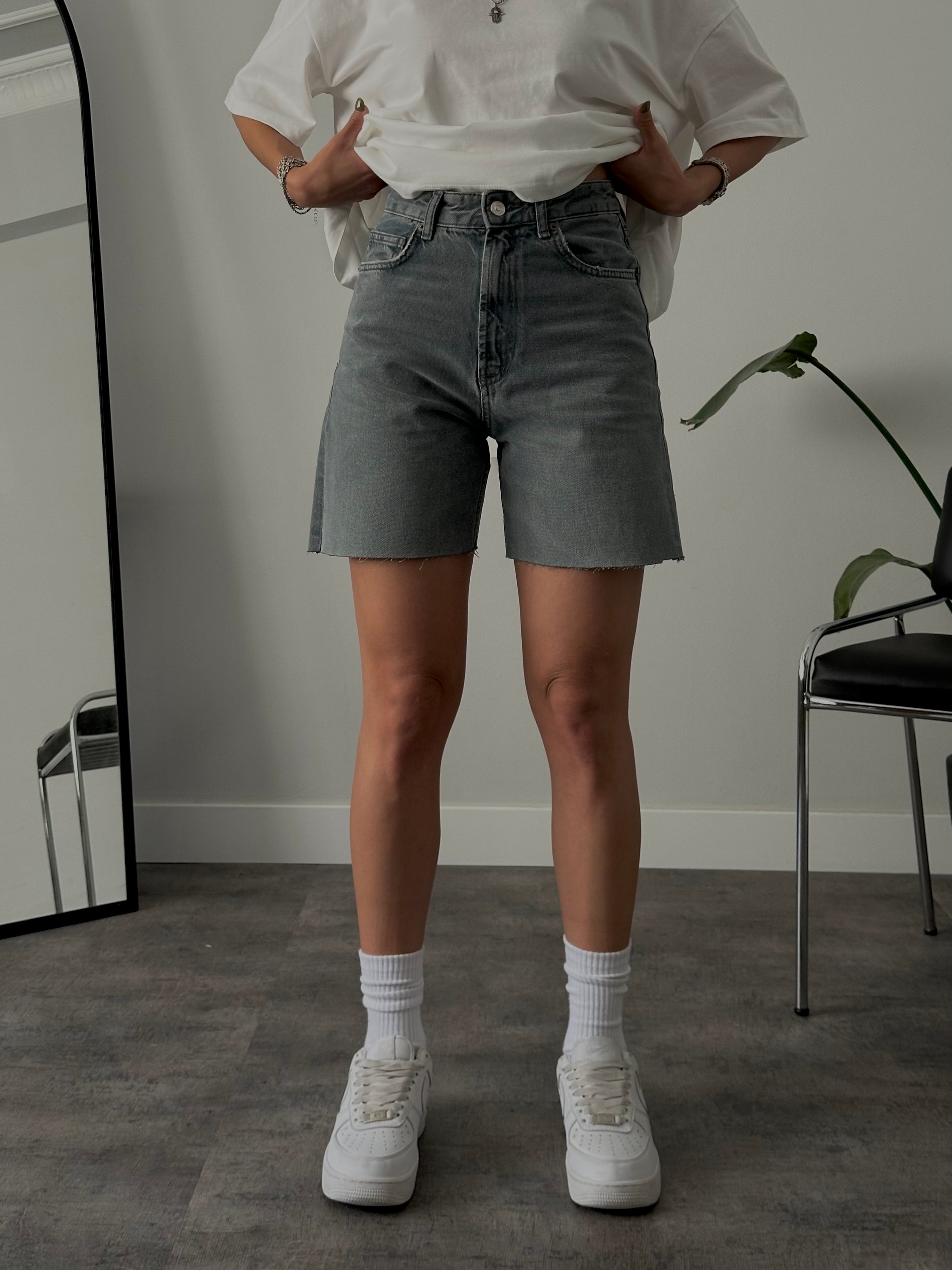 Yüksek Bel Denim Şort - Yıkamalı Mavi Denim