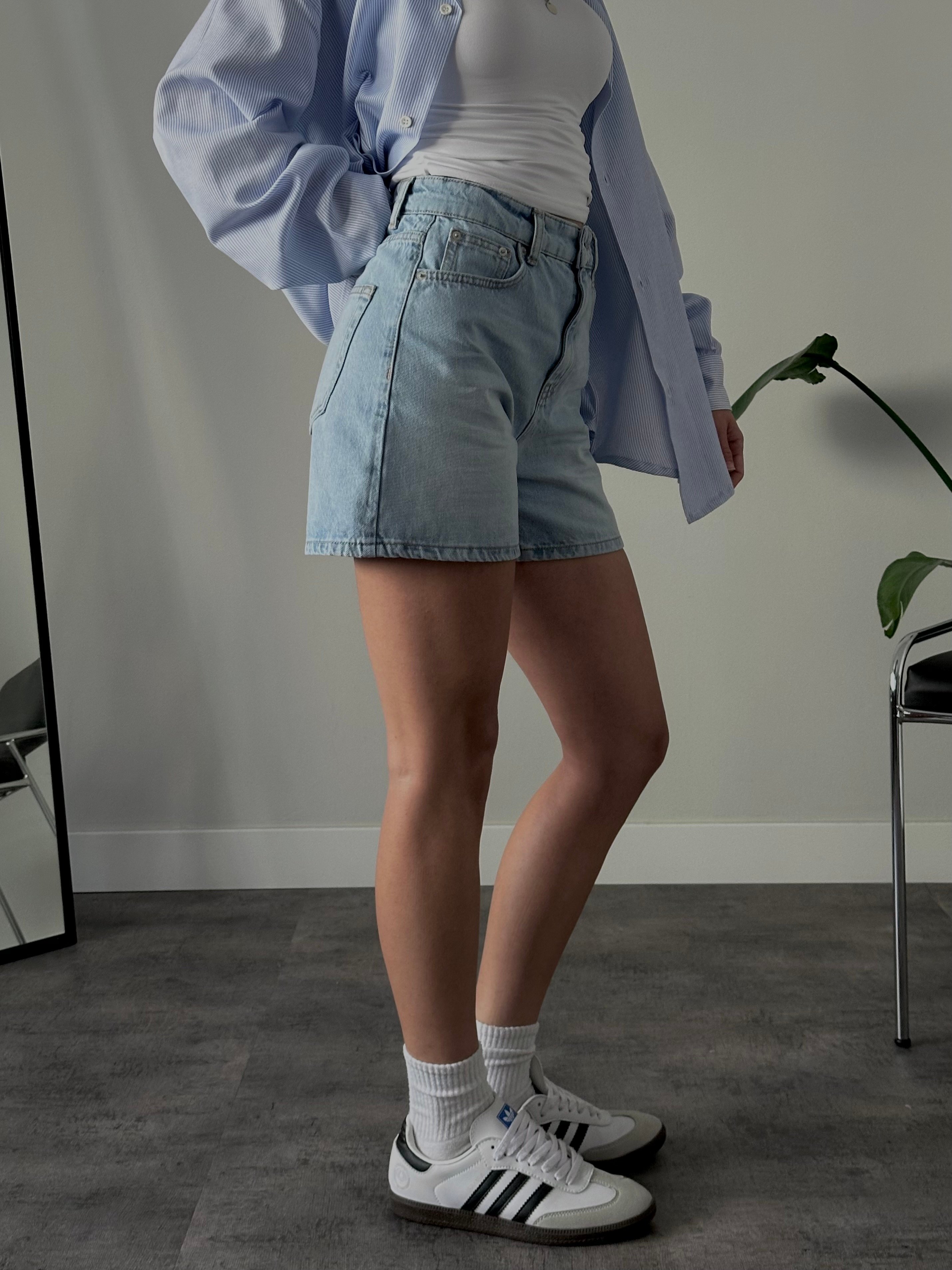 Yüksek Bel Mom Denim Şort