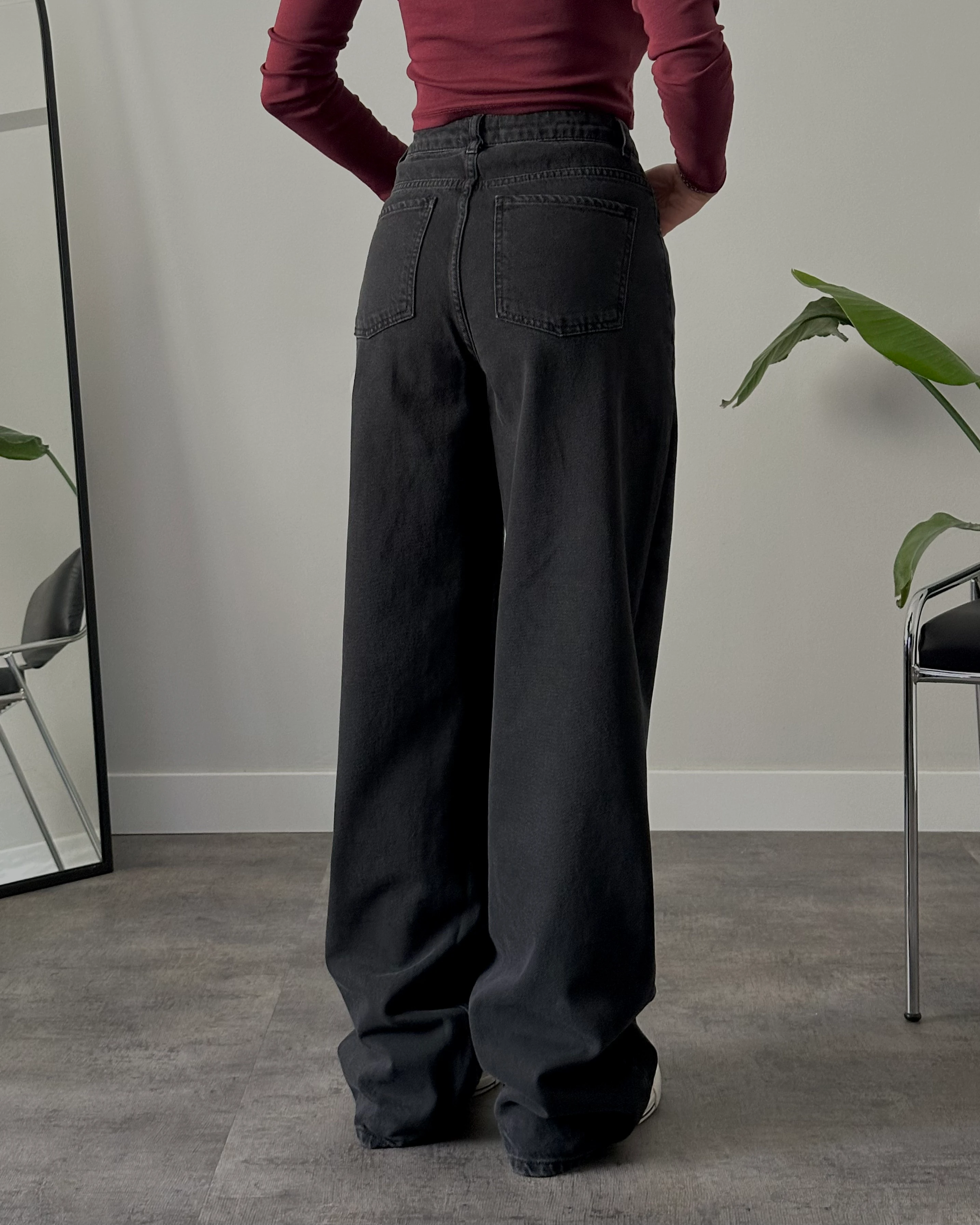 Yüksek Bel Hafif Yıkamalı Siyah Baggy Jean