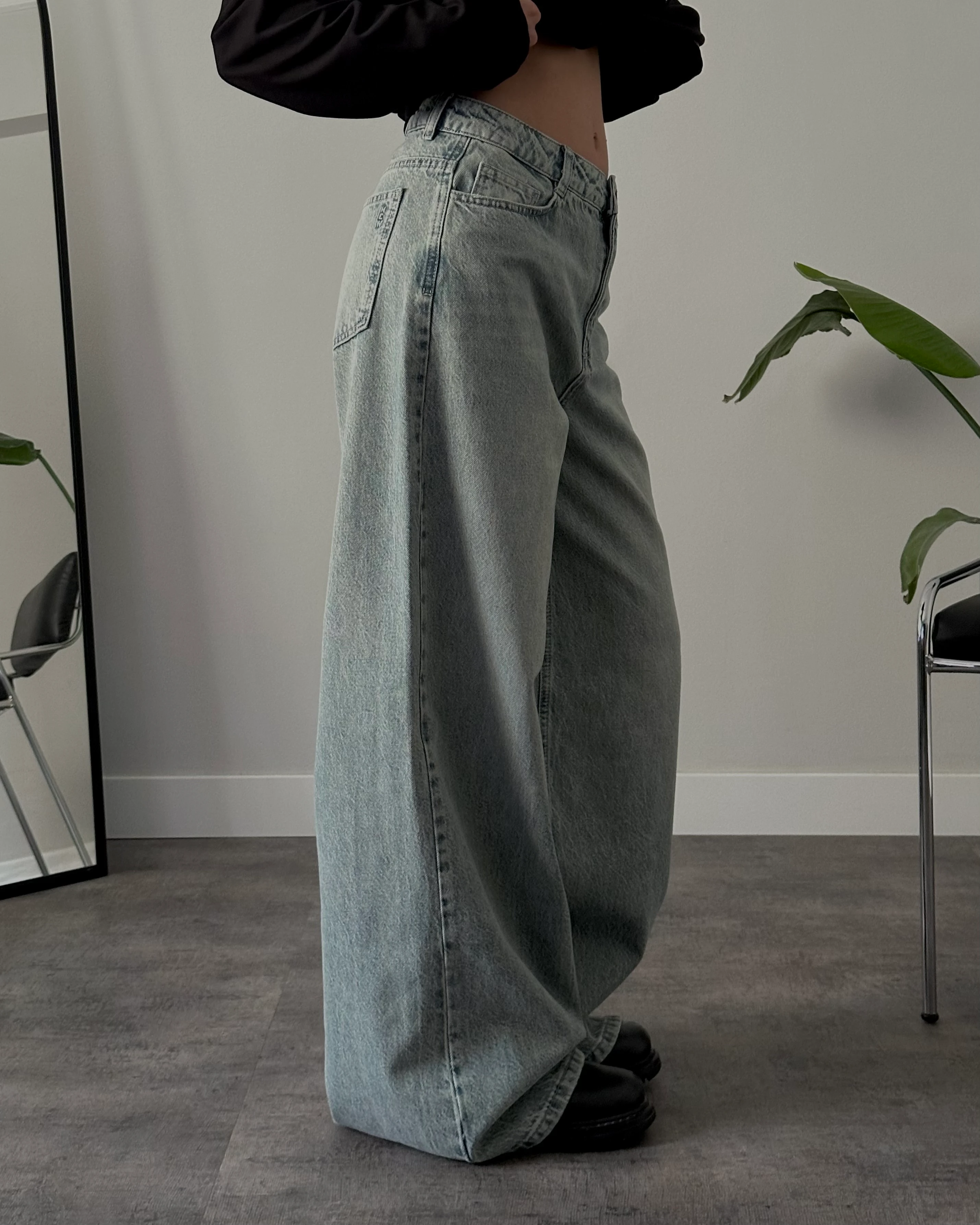 Orta Bel Açık Mavi Yıkamalı Wide Leg Flare Jean