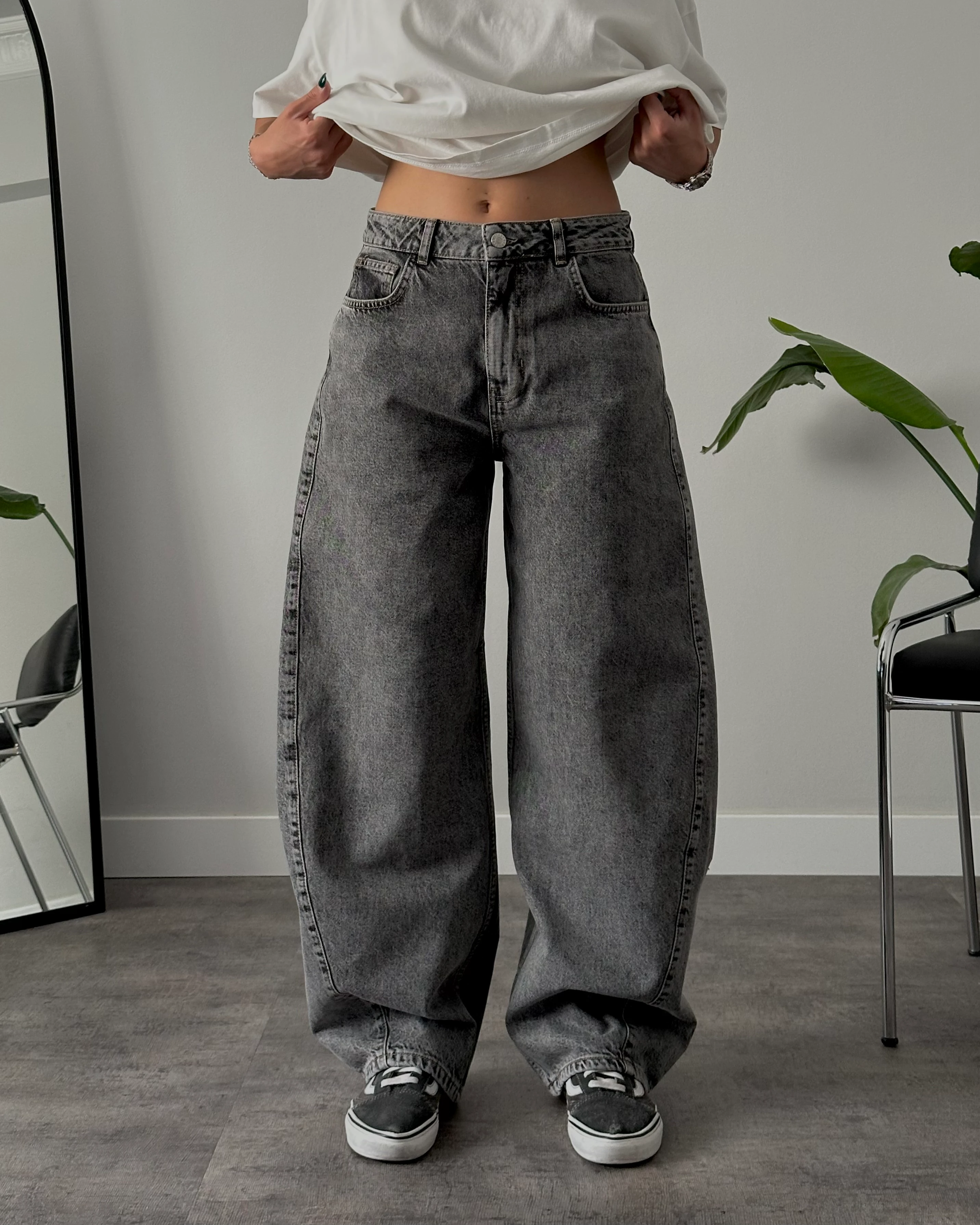 Orta Bel Gri Taş Yıkamalı Baggy Fit Jean