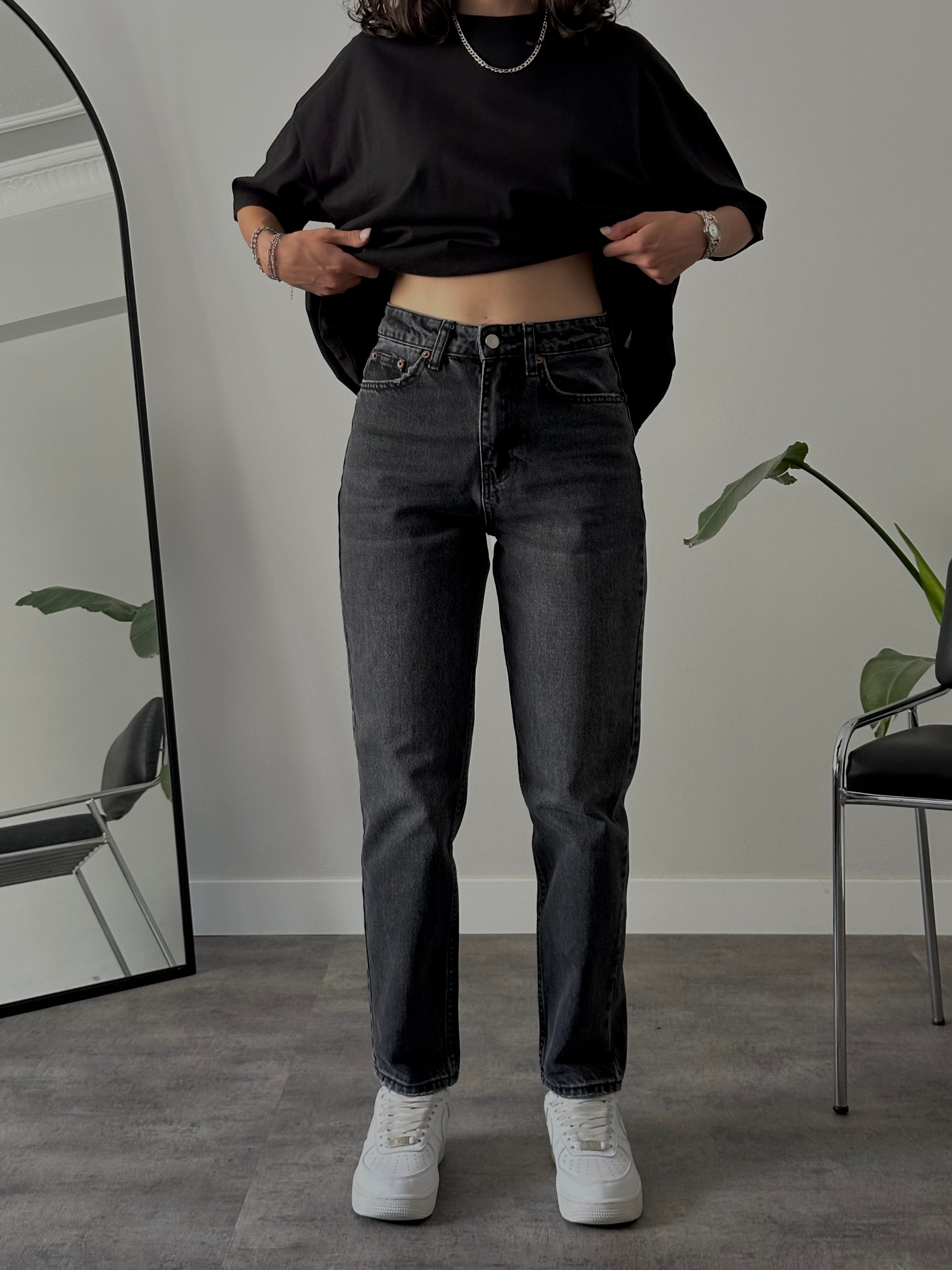 Yüksek Bel Yıkamalı Straight Jean