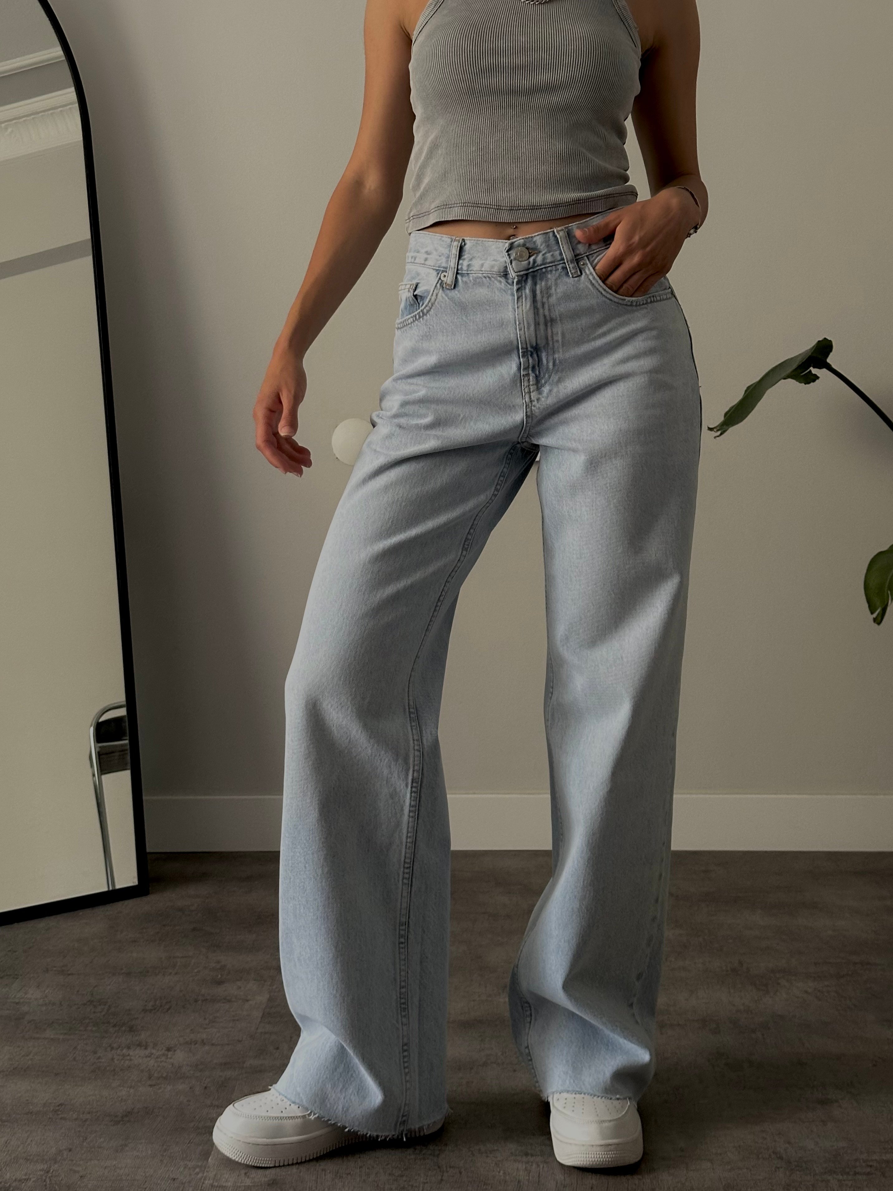 Yüksek Bel Straight Jean - Hafif Yıkamalı Denim