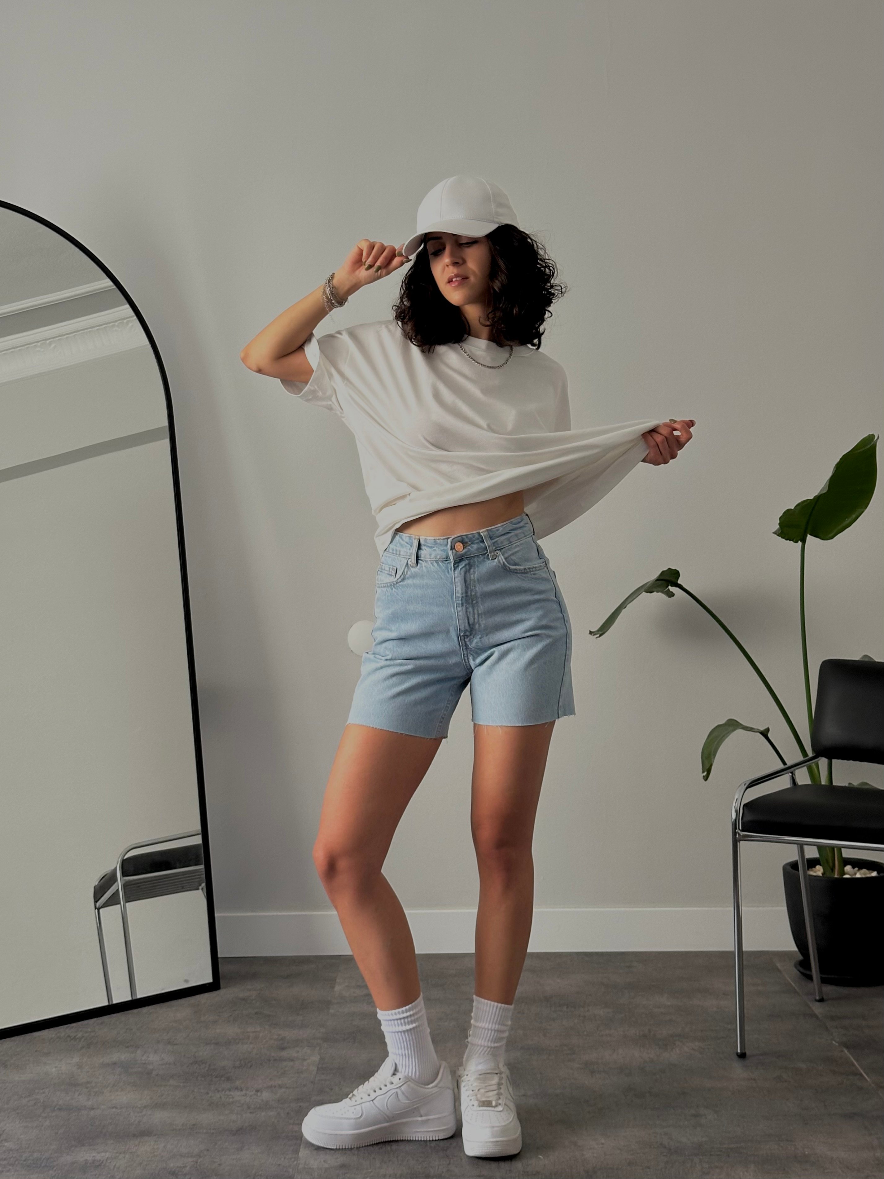 Yüksek Bel Denim Şort - Buz Mavi Denim