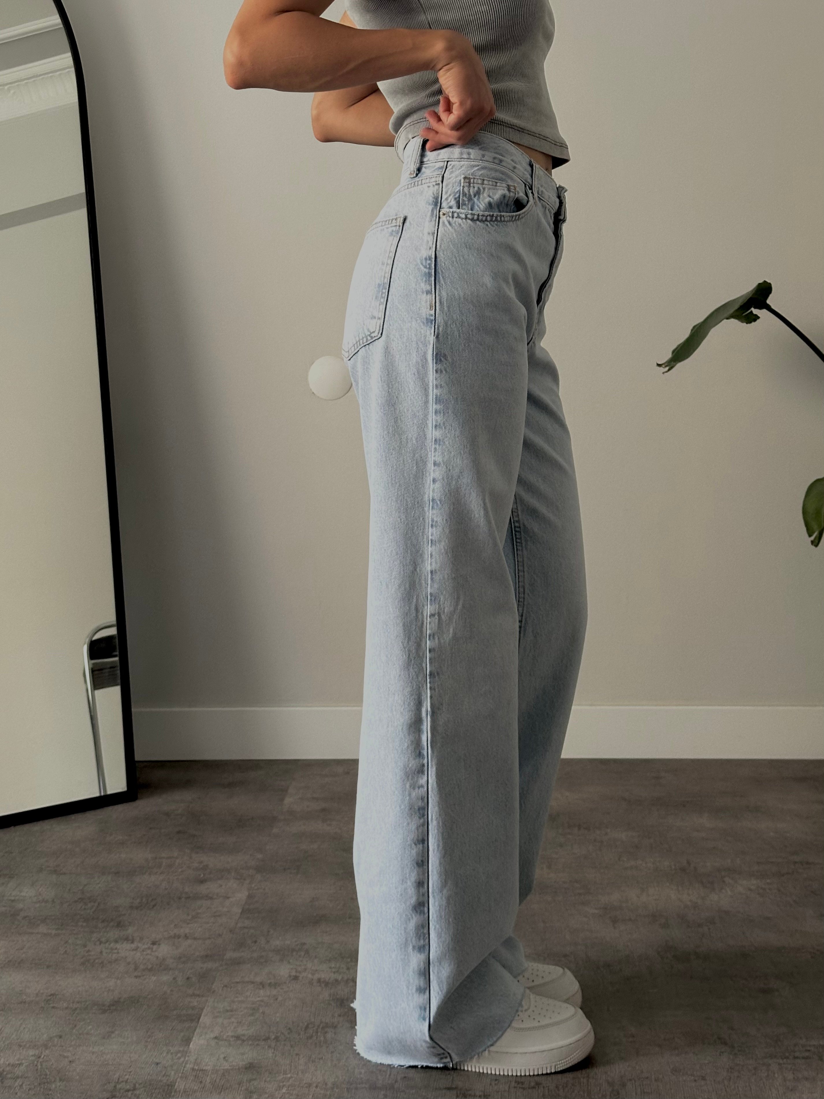 Yüksek Bel Straight Jean - Hafif Yıkamalı Denim