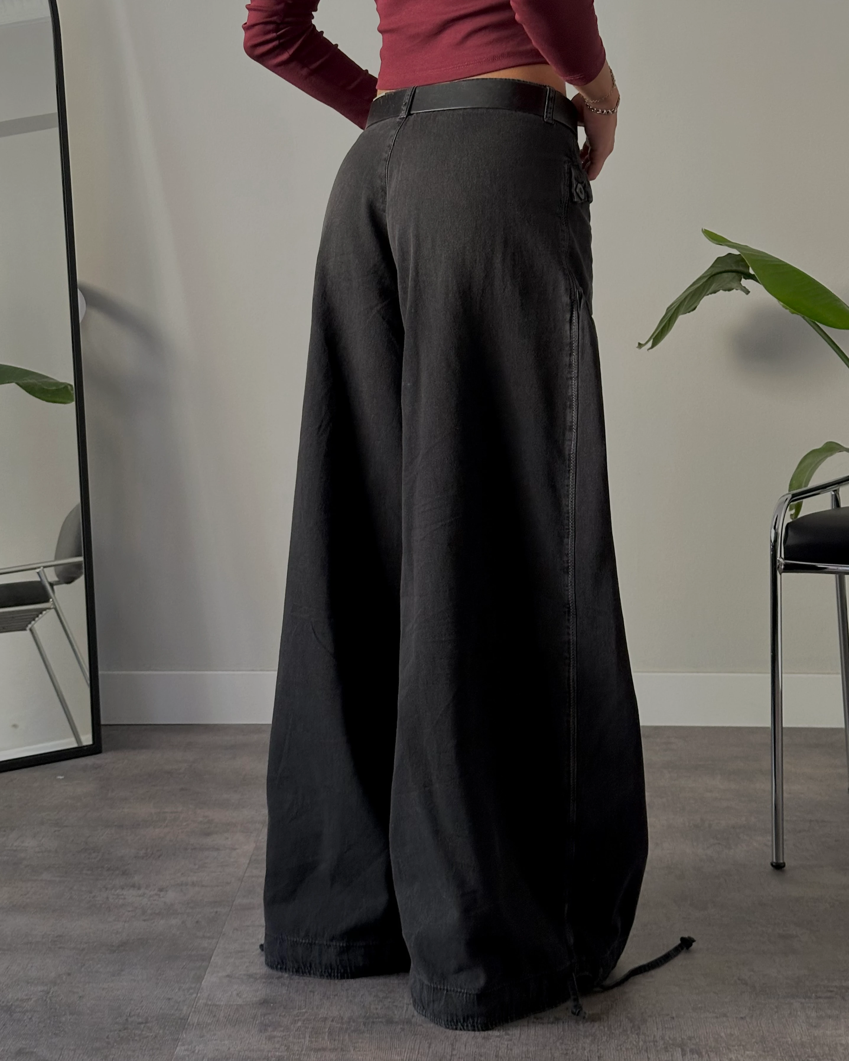 Orta Bel Büzgülü Paça Balloon Fit Jean