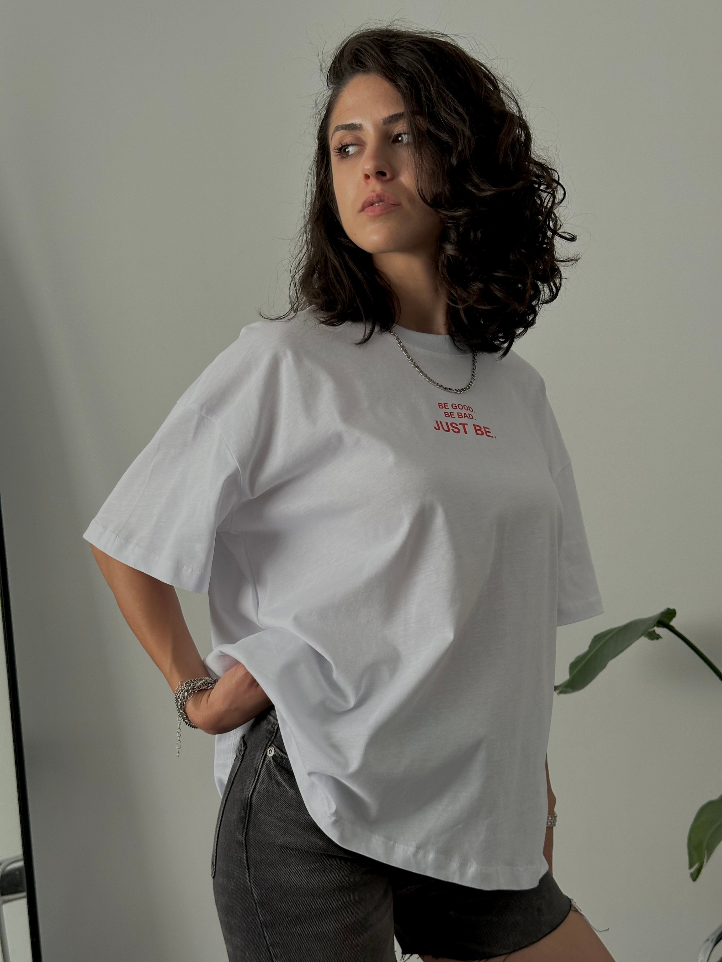 %100 Pamuk Oversize Baskılı Tişört - Beyaz