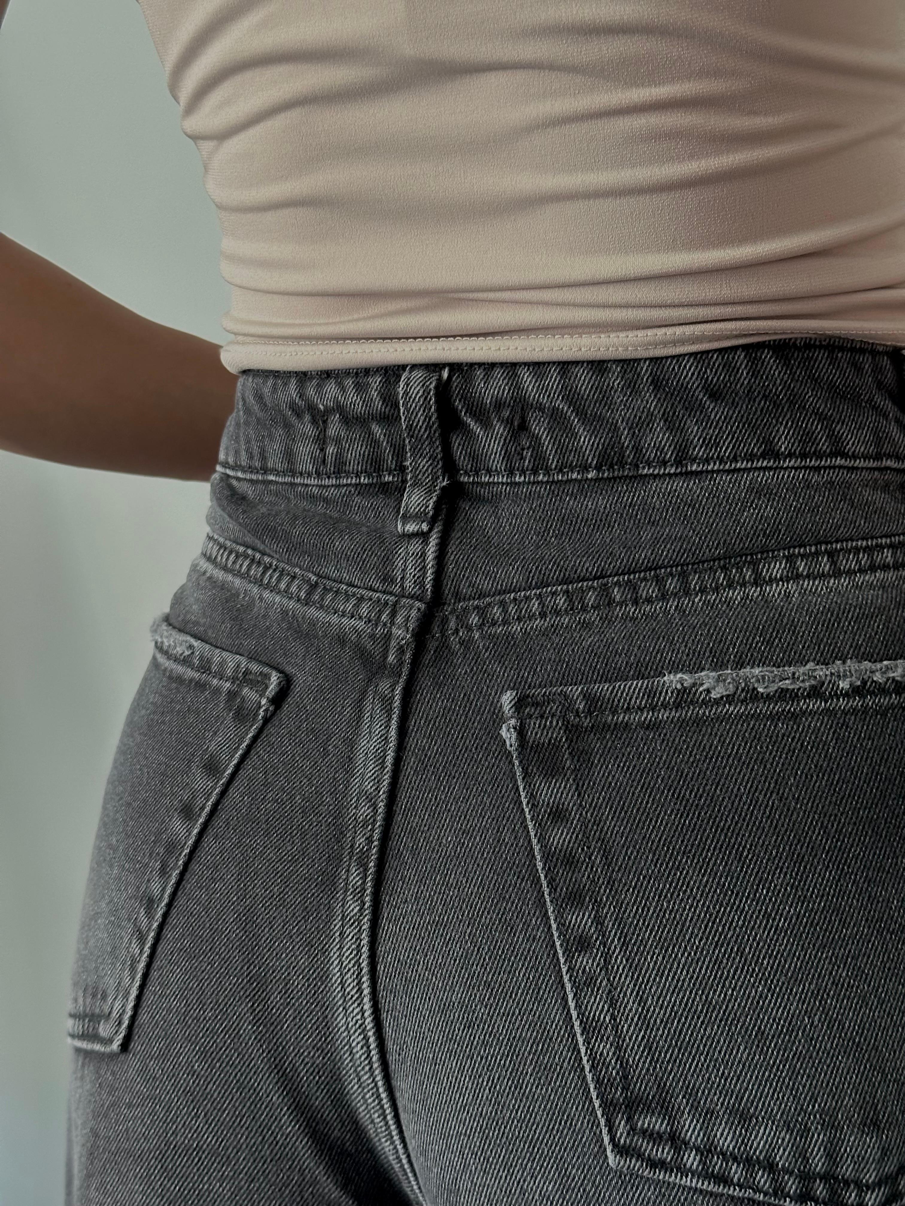 Yüksek Bel Rahat Kesim Straight Jean
