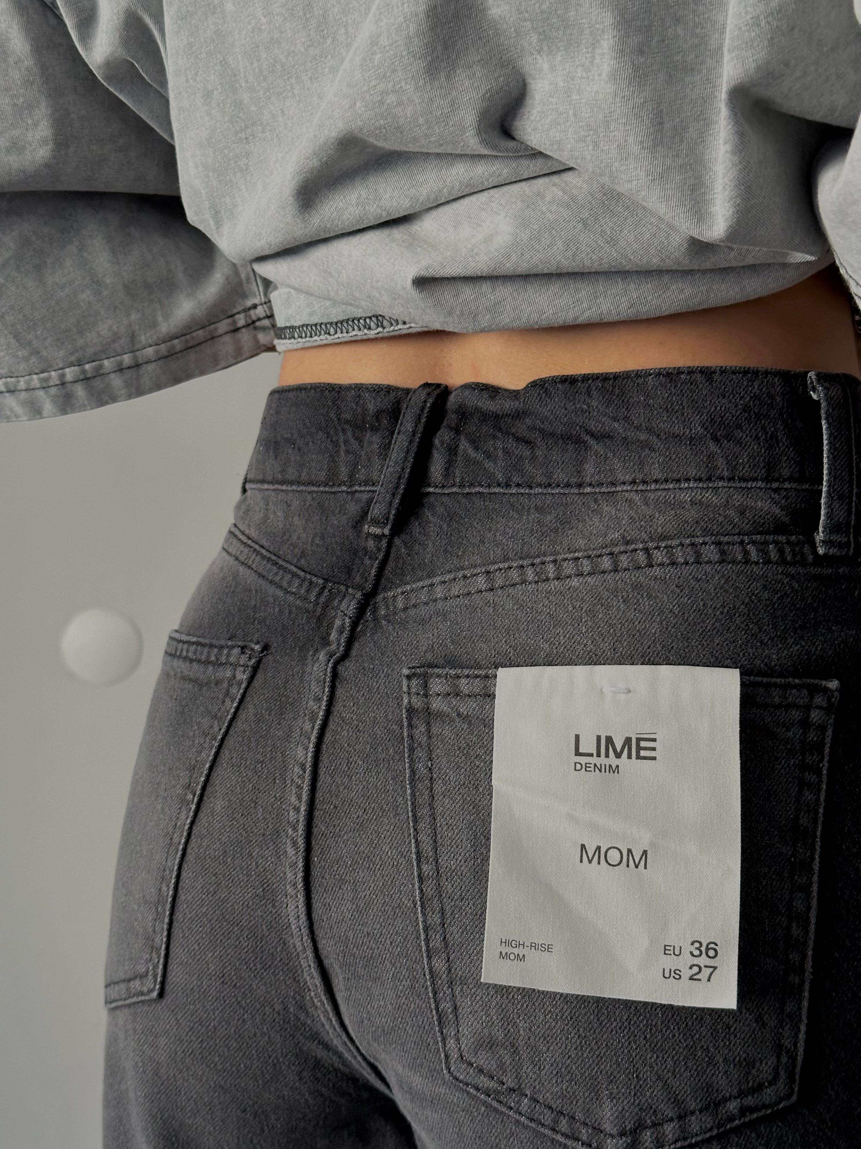Yüksek Bel Soluk Siyah Mom Fit Jean