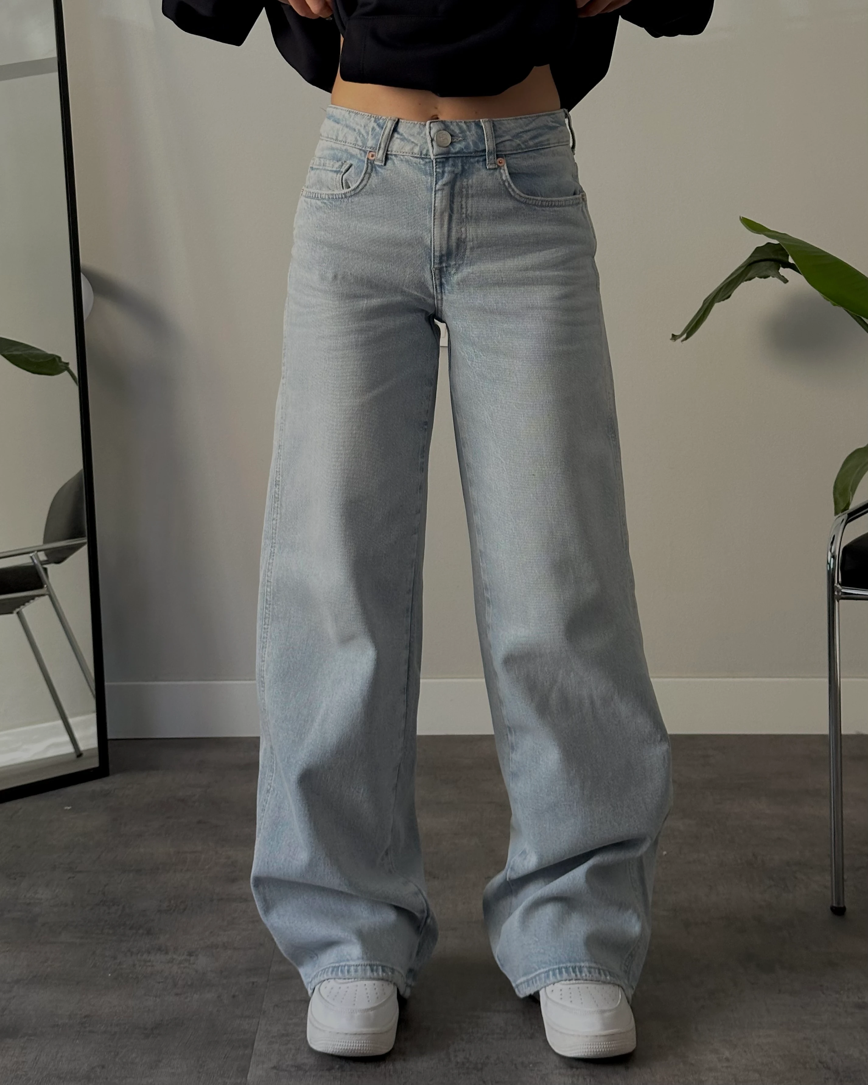 Orta Bel Mavi Yıkamalı Relaxed Fit Jean