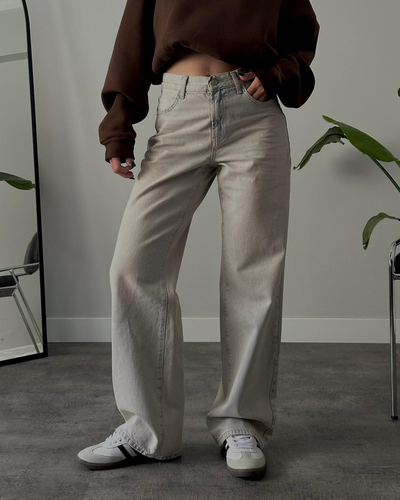 Yüksek Bel Vintage Yıkamalı Relaxed Jean