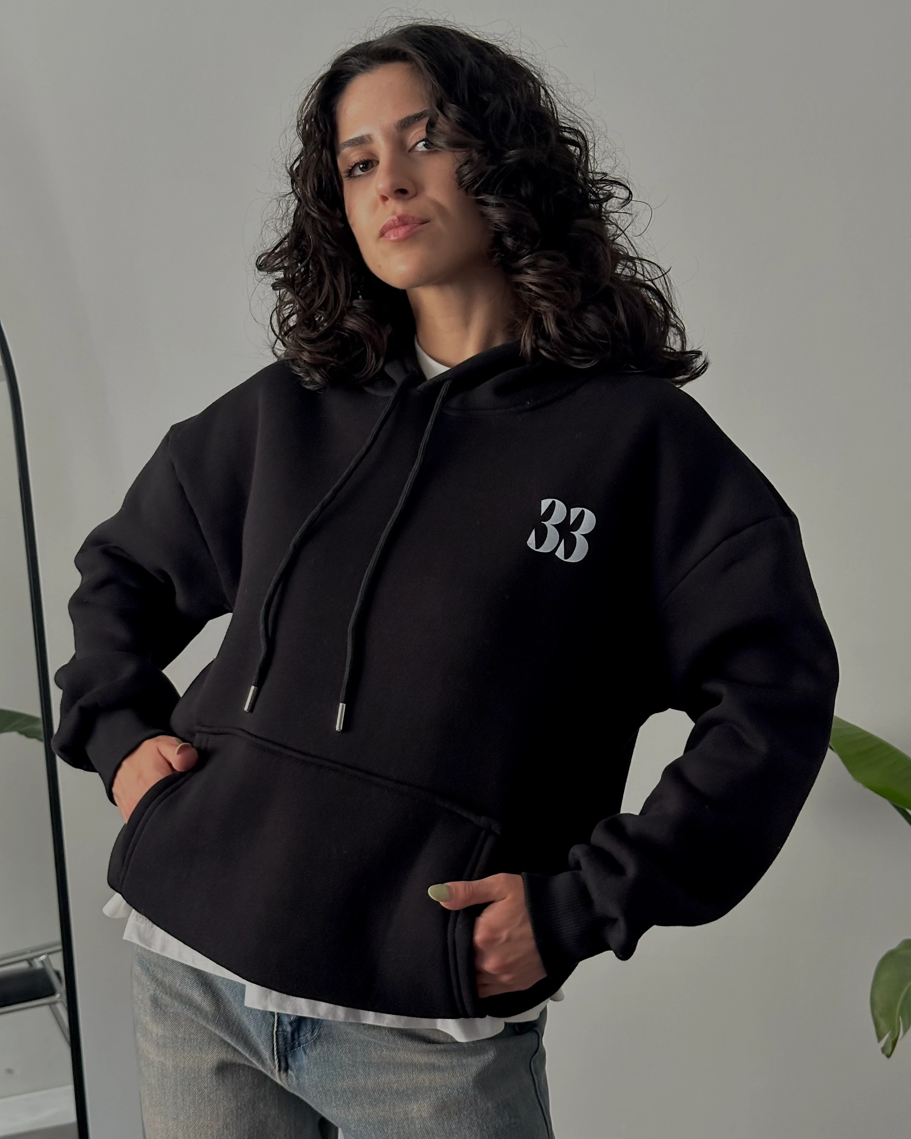33 Baskılı Siyah Oversize Kapüşonlu Sweathsirt