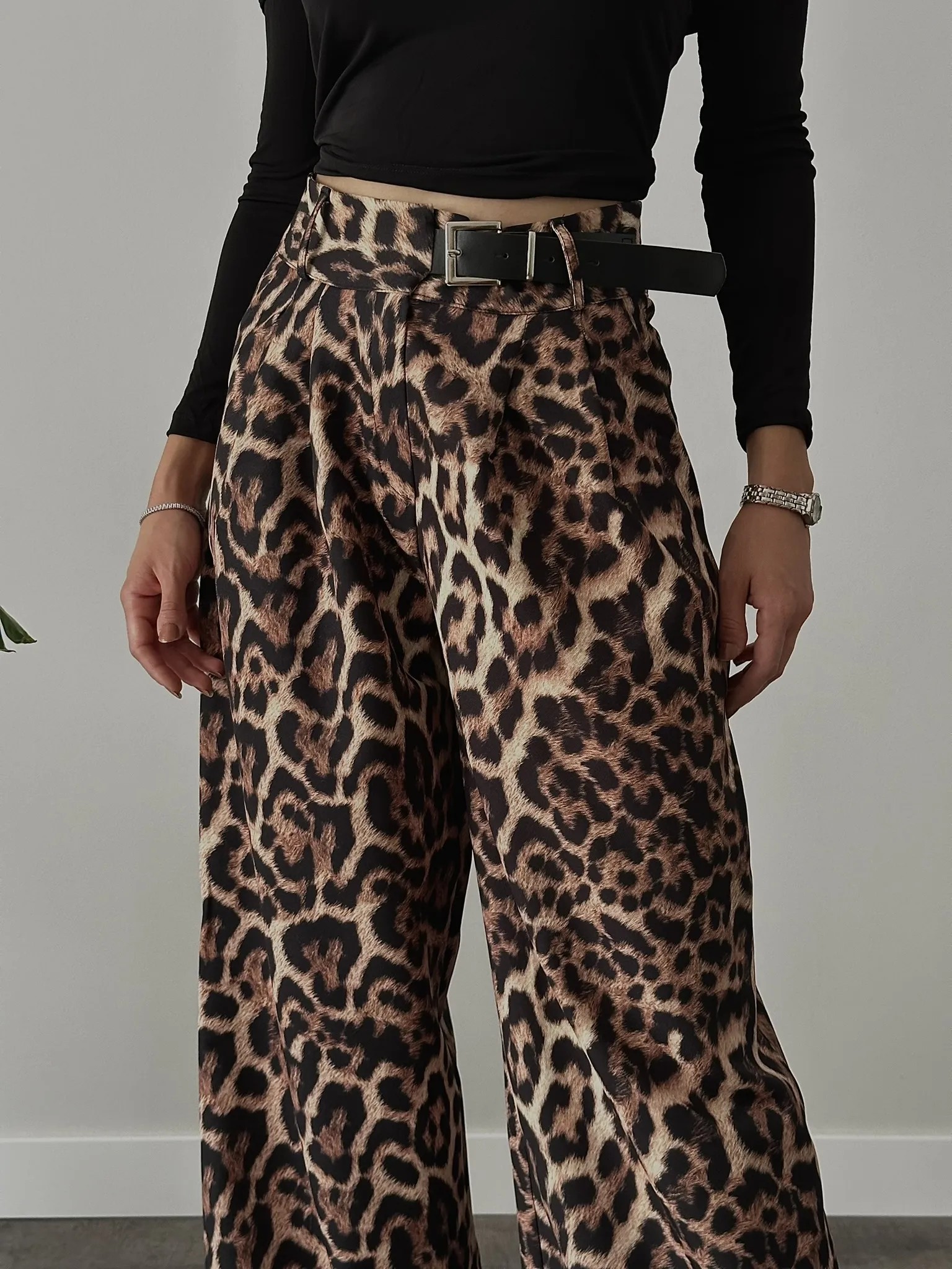 Leopar Kemerli Yüksek Bel Geniş Paça Kadın Pantolon - Leopar