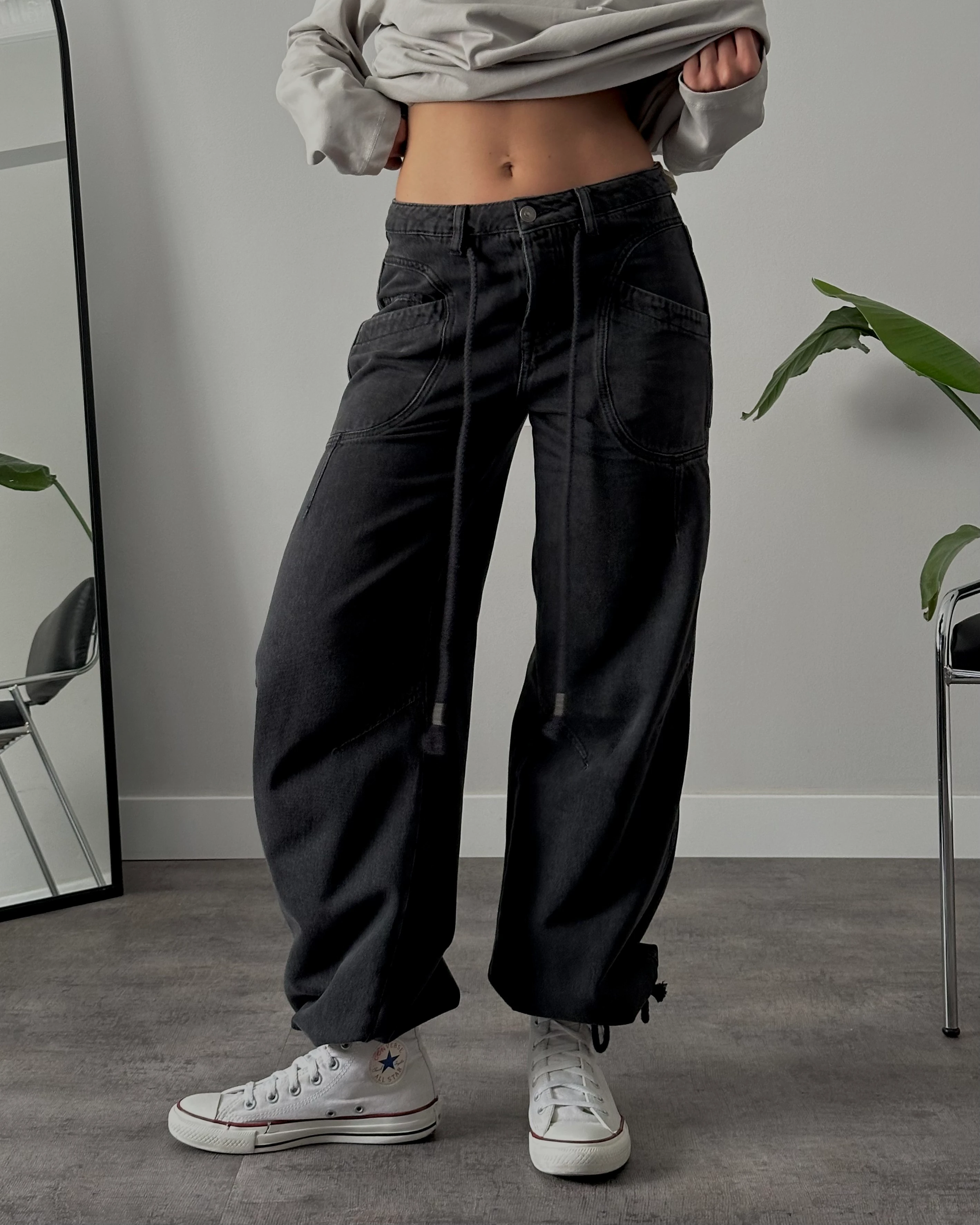 Orta Bel Relaxed Büzgülü Paça Jean - Siyah Denim