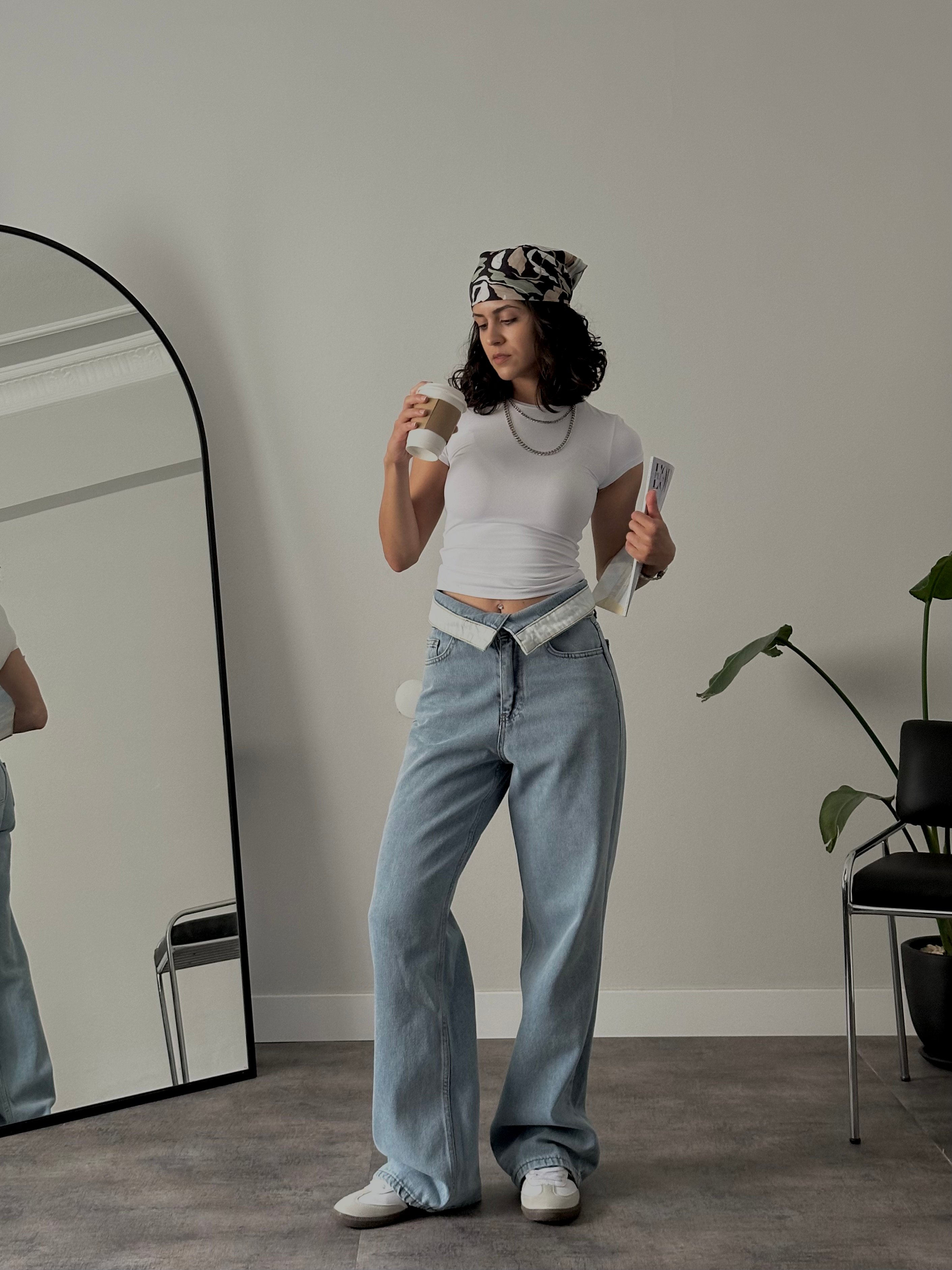Yüksek Bel Ters Katlamalı Straight Jean