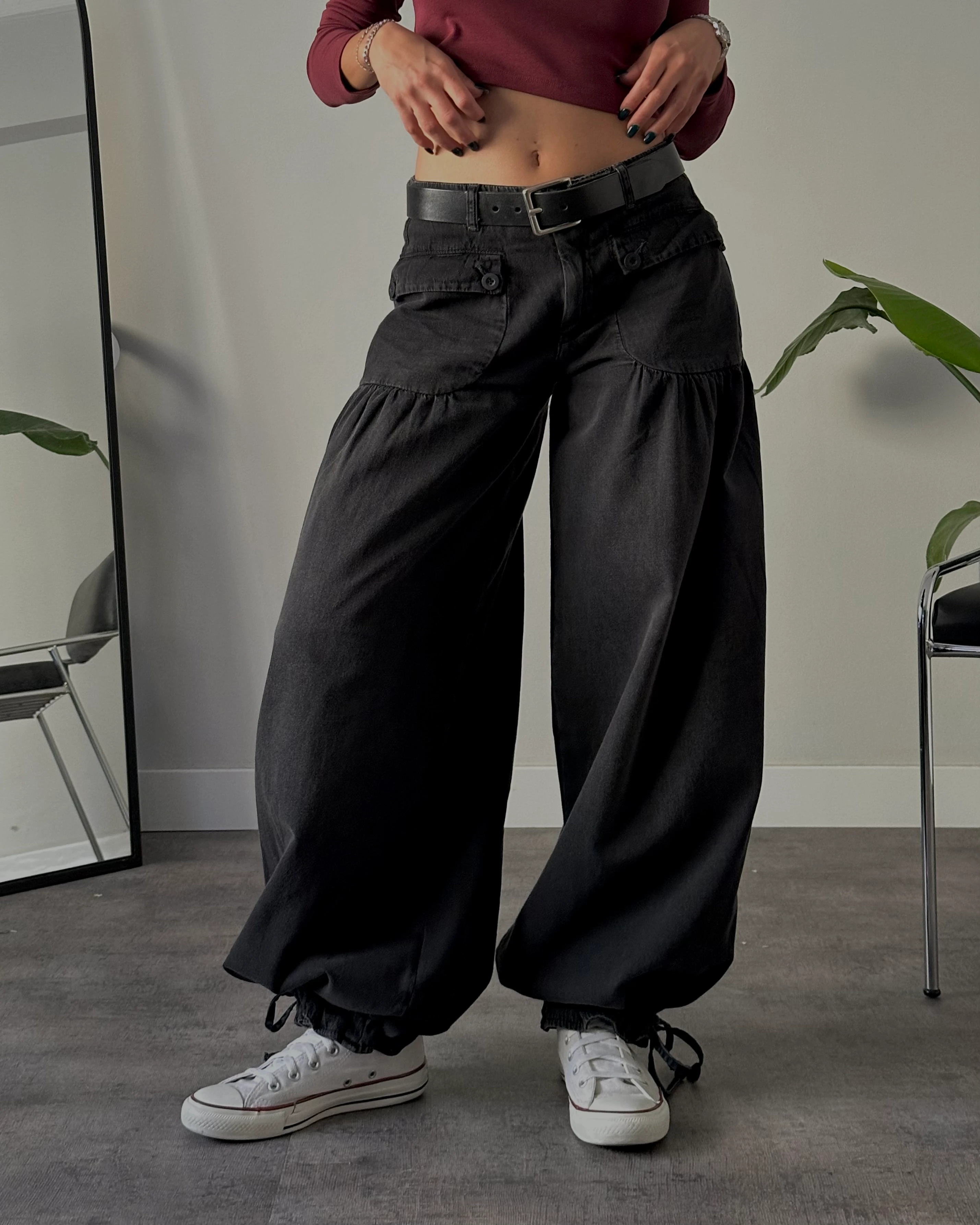 Orta Bel Büzgülü Paça Balloon Fit Jean