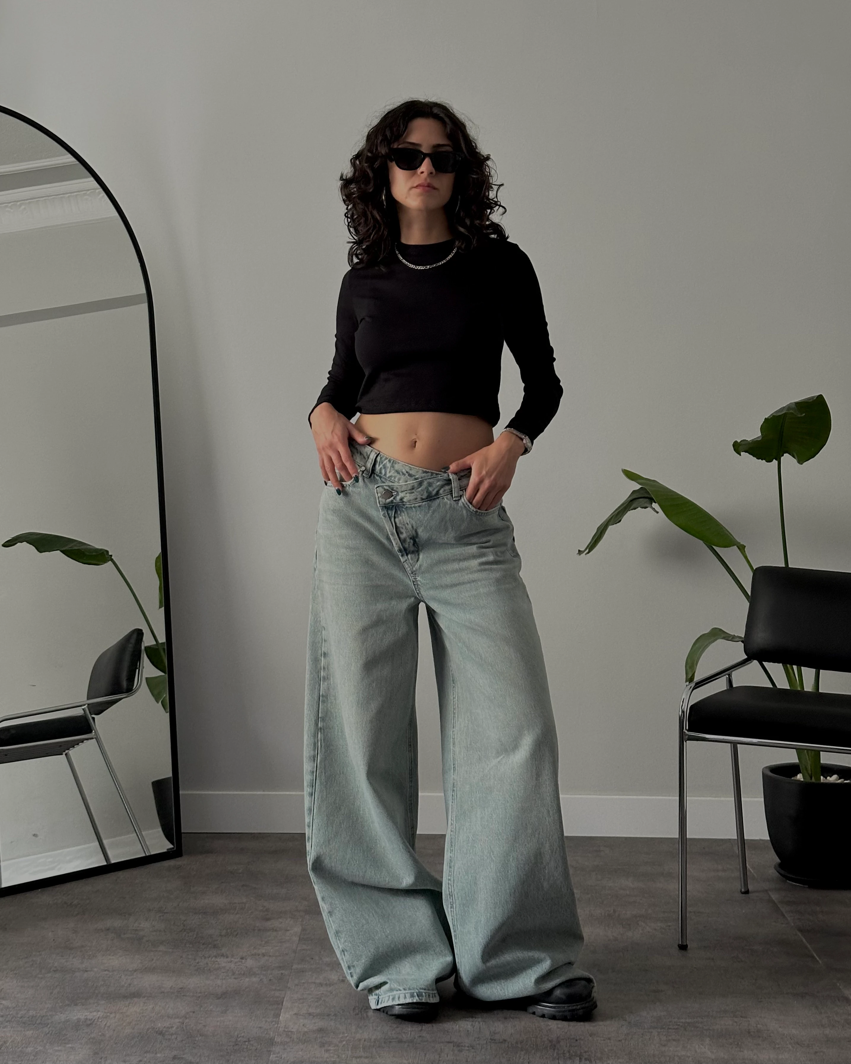 Orta Bel Açık Mavi Çapraz Düğmeli Wide Leg Flare Jean
