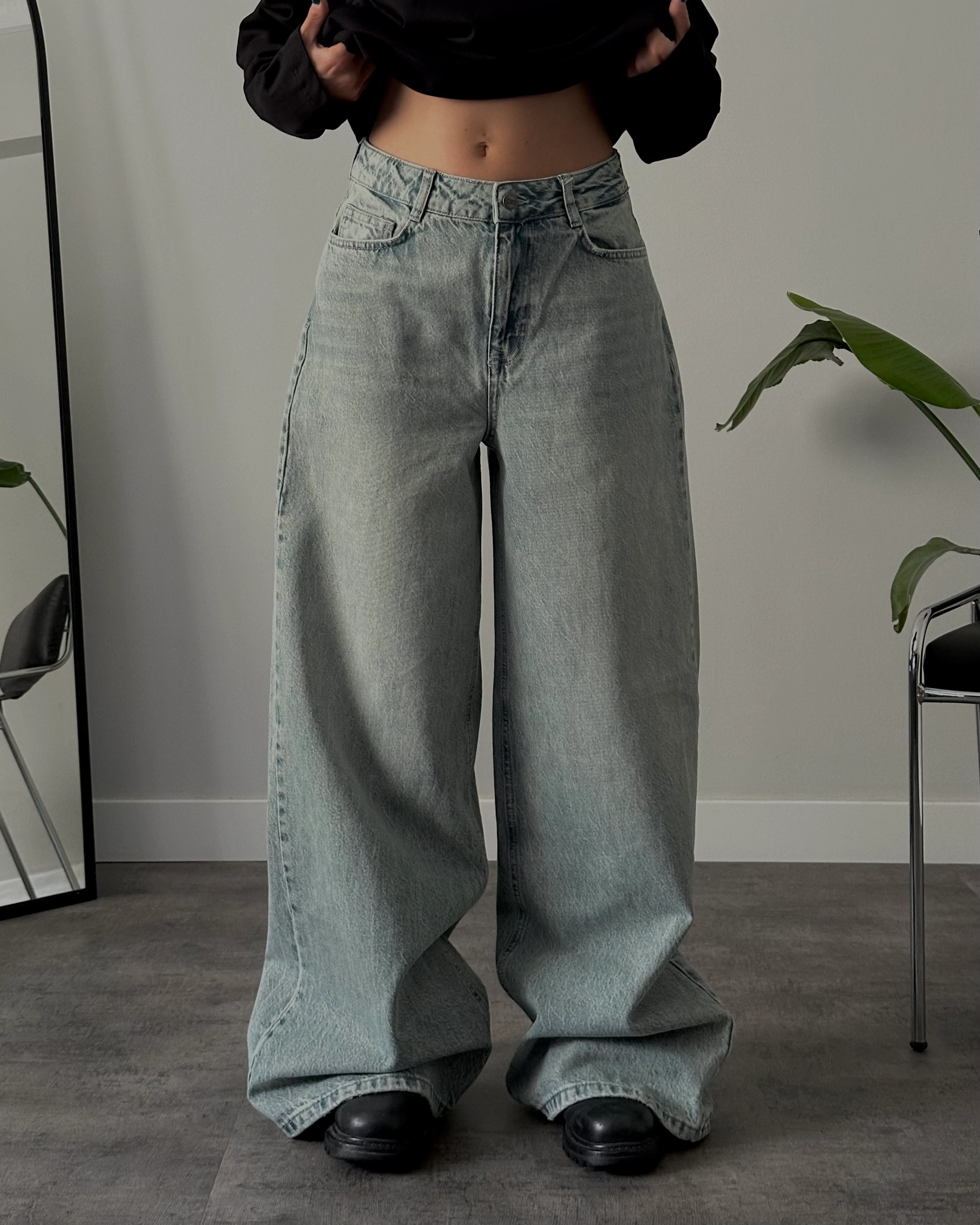 Orta Bel Açık Mavi Yıkamalı Wide Leg Flare Jean