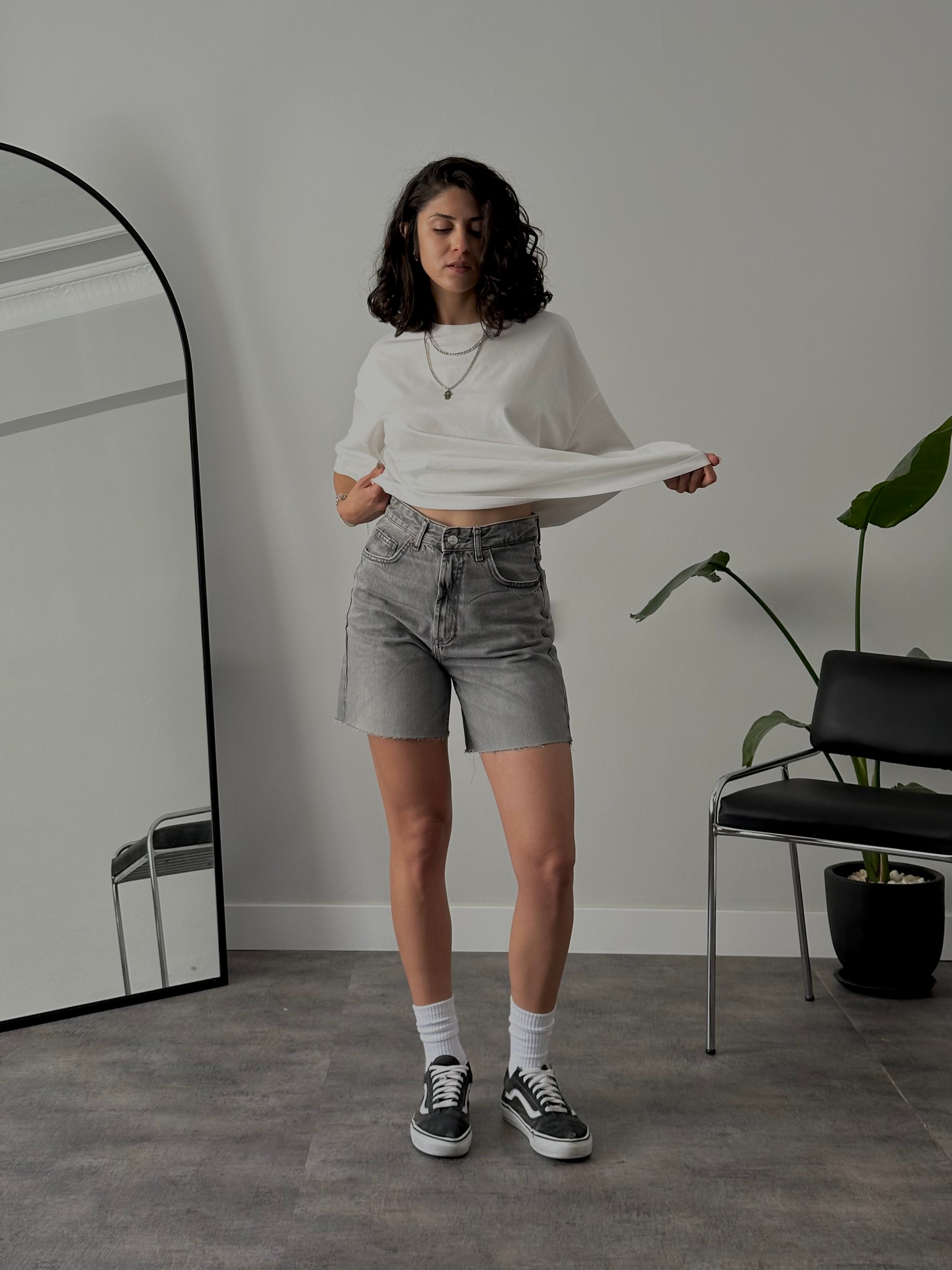 Yüksek Bel Denim Şort - Yıkamalı Gri Denim