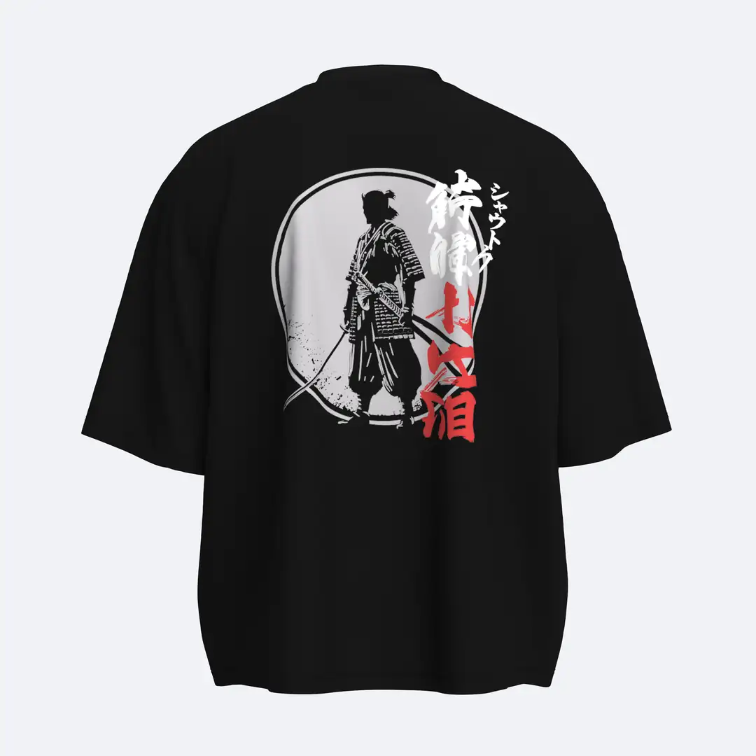 Samurai Silhouette Boxy Fit Tişört – SHOUT erkek tişörtü ürün fotoğrafı