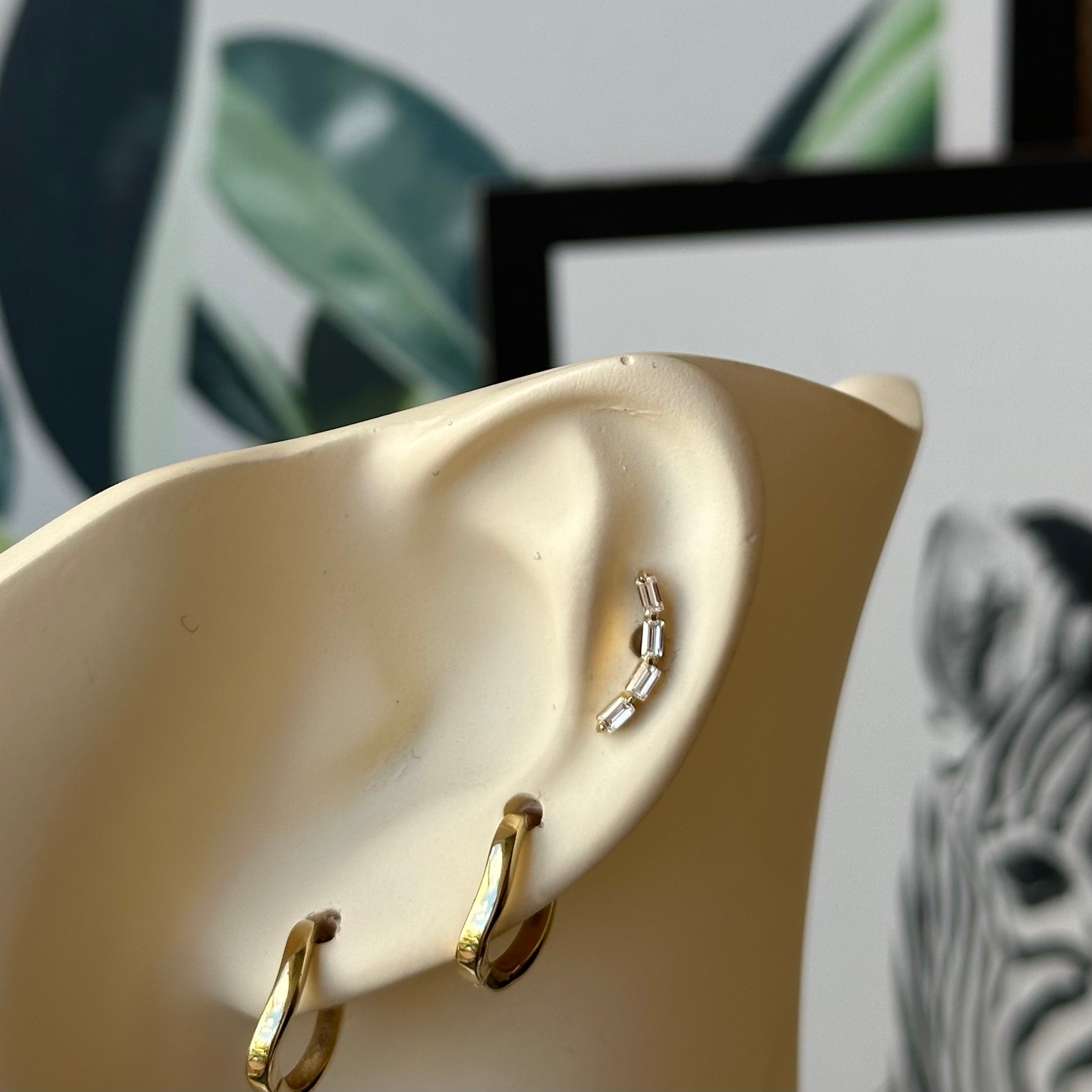 14K Gold Lunar Lİne