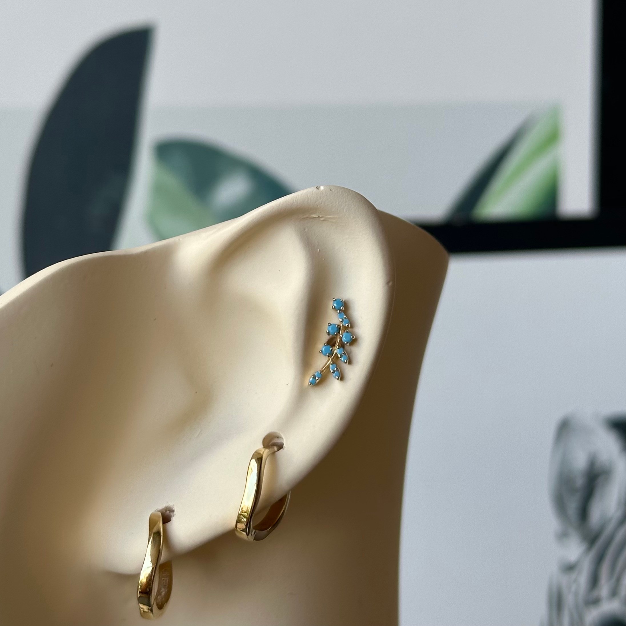 14K Gold Laurel Leaf Piercing