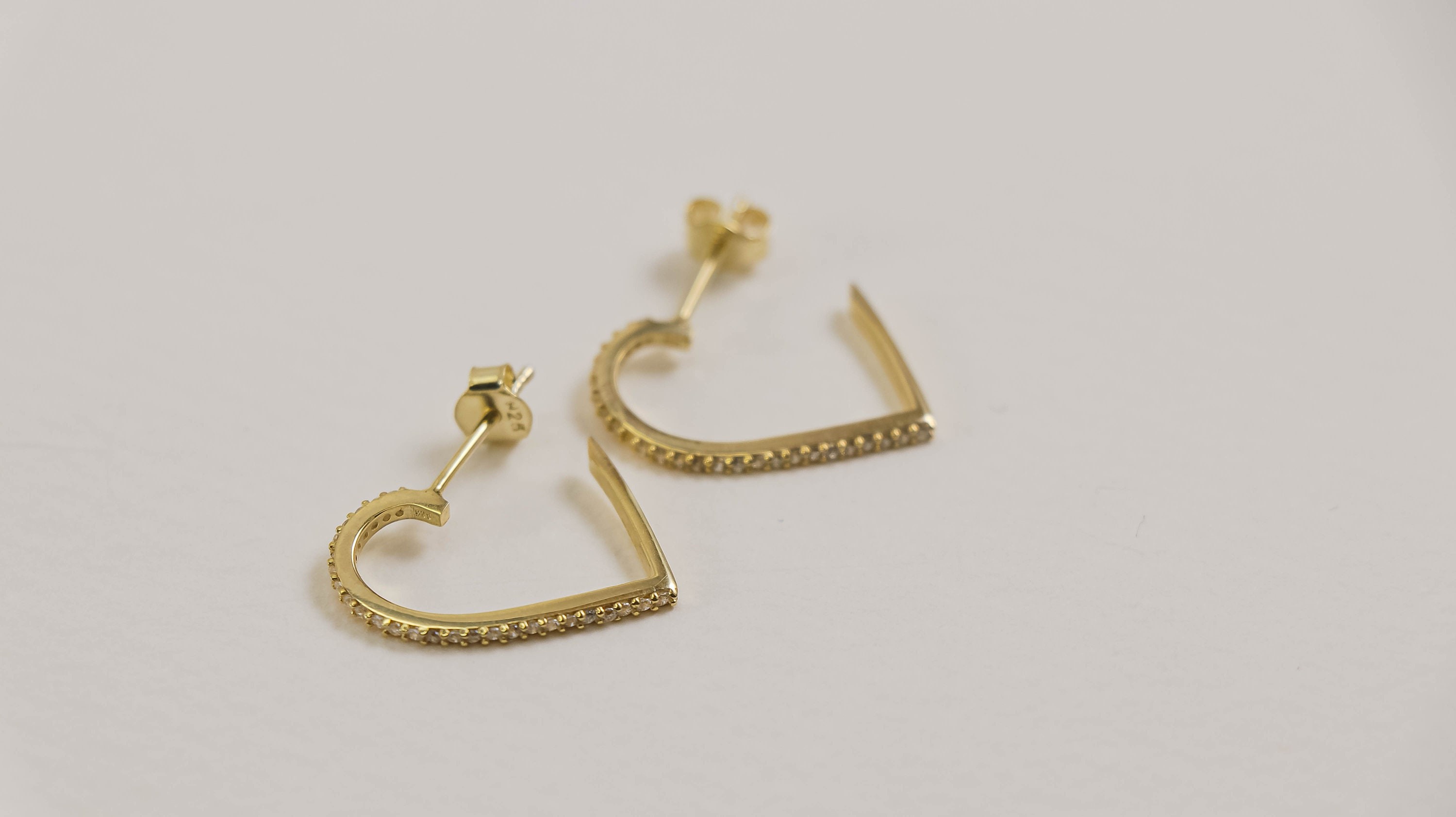 925 Sterling SILVER GOLD PLATED Zirconia Heart Earring | Zirconia Gems | Hoop Huggie Earring | Silver Jewelry| Charm Silver | Freeshipping