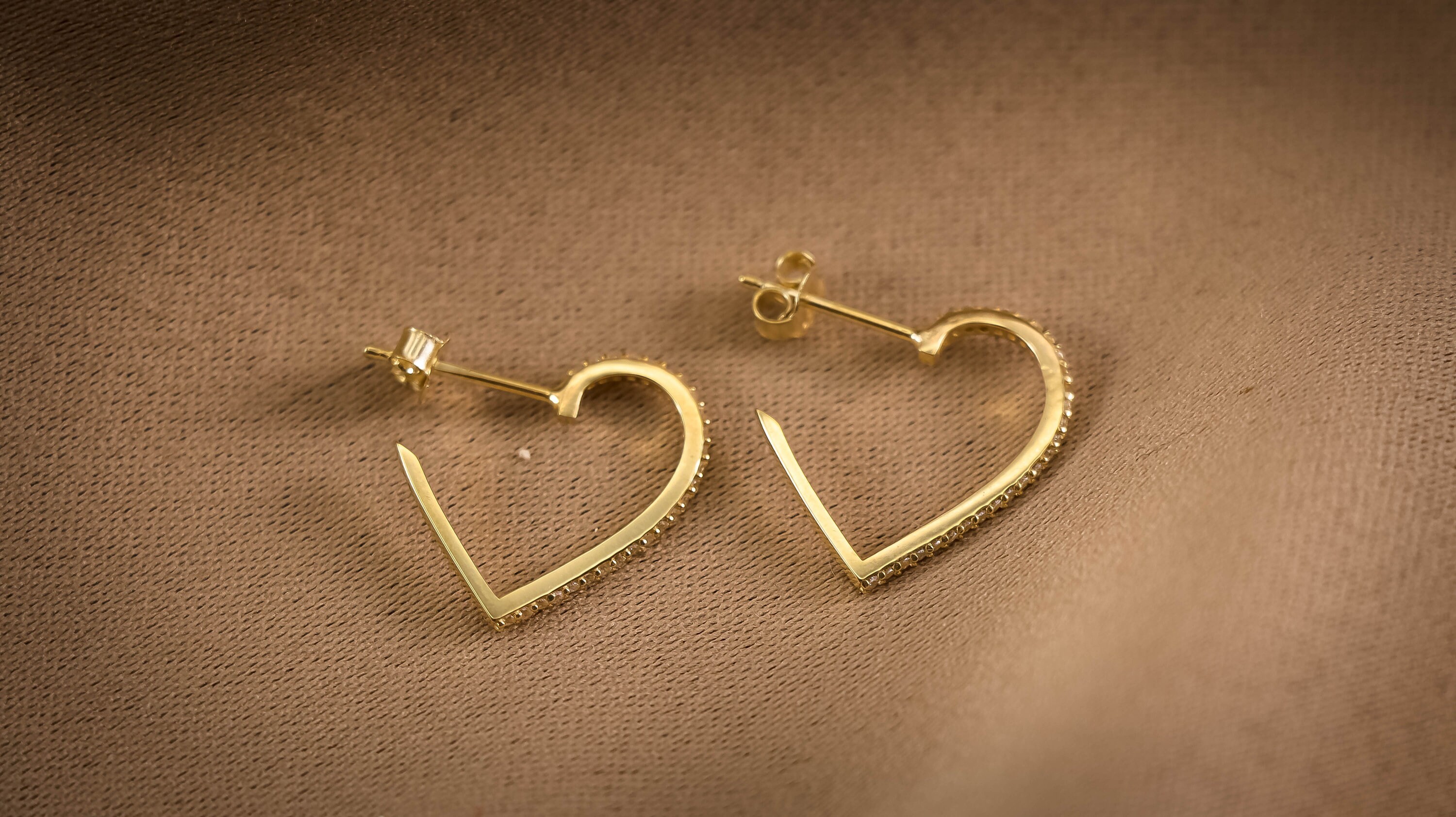 925 Sterling SILVER GOLD PLATED Zirconia Heart Earring | Zirconia Gems | Hoop Huggie Earring | Silver Jewelry| Charm Silver | Freeshipping