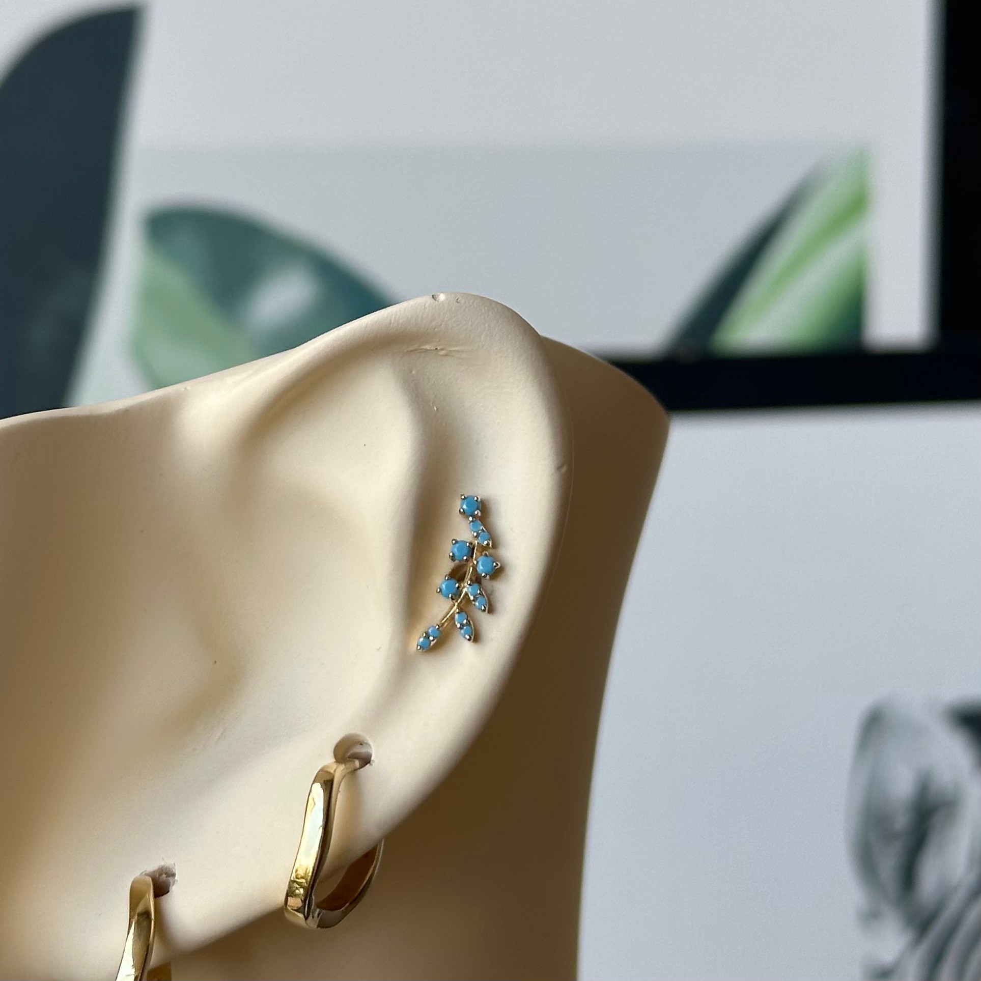 14K Gold Laurel Leaf Piercing
