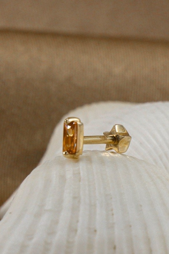 14K Gold Baguette Piercing, Tiny Stud Earrings, Gold Cartilage Piercing, Small Stud Piercing, Minimalist Solid Gold Earring