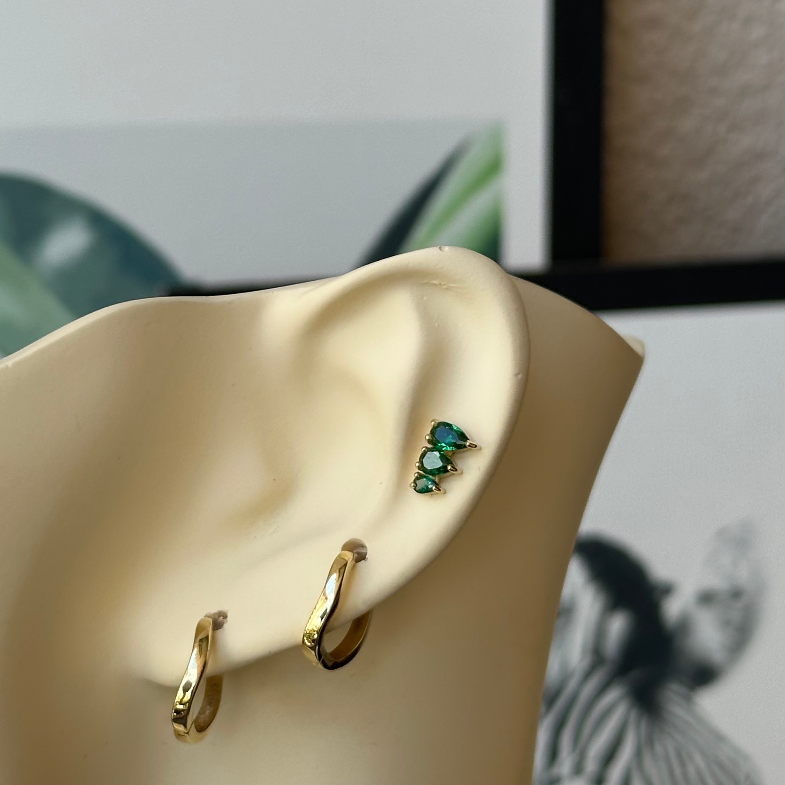 14K Gold Triple Marquise with stone
