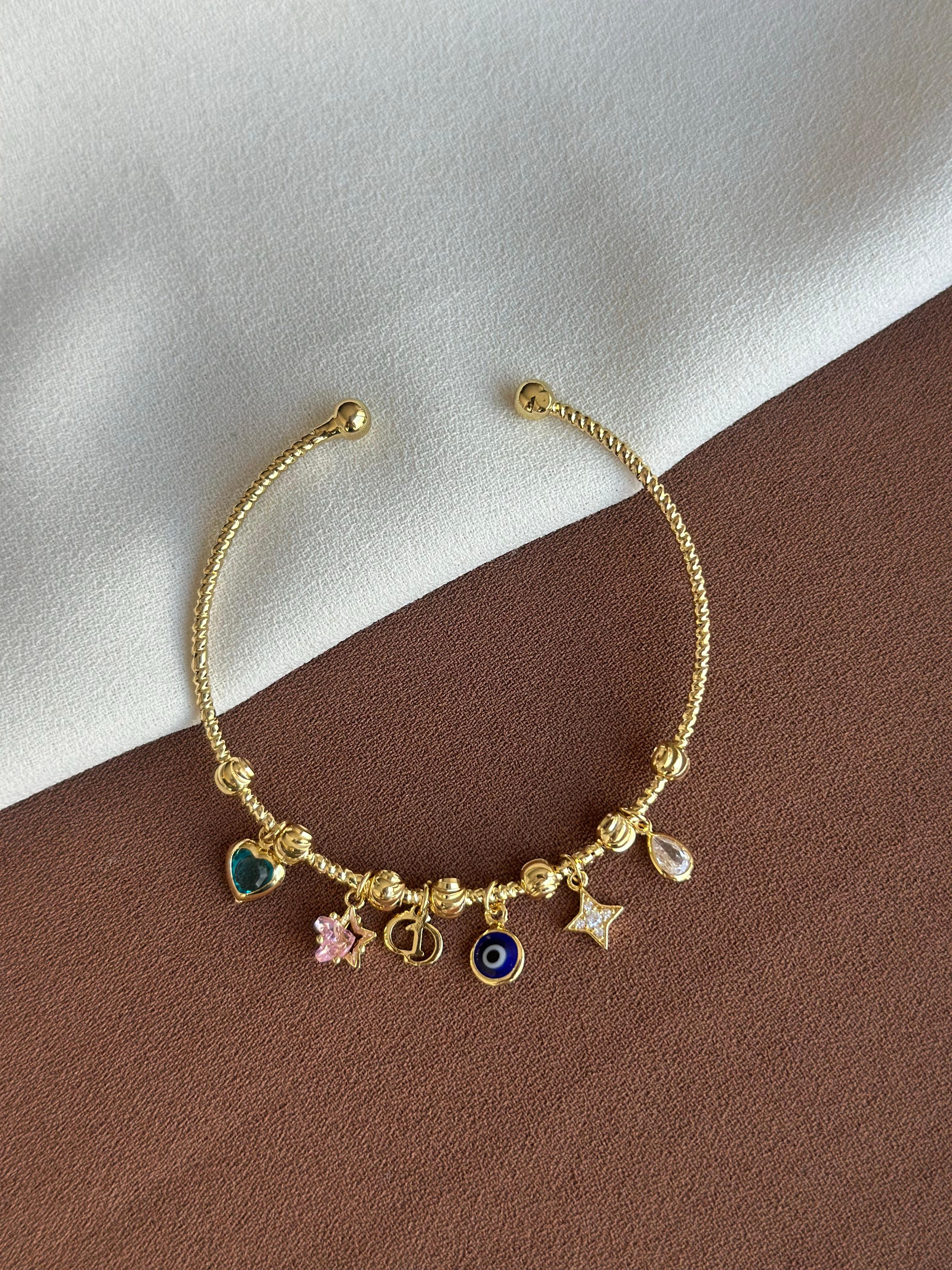 A6222 Pandora