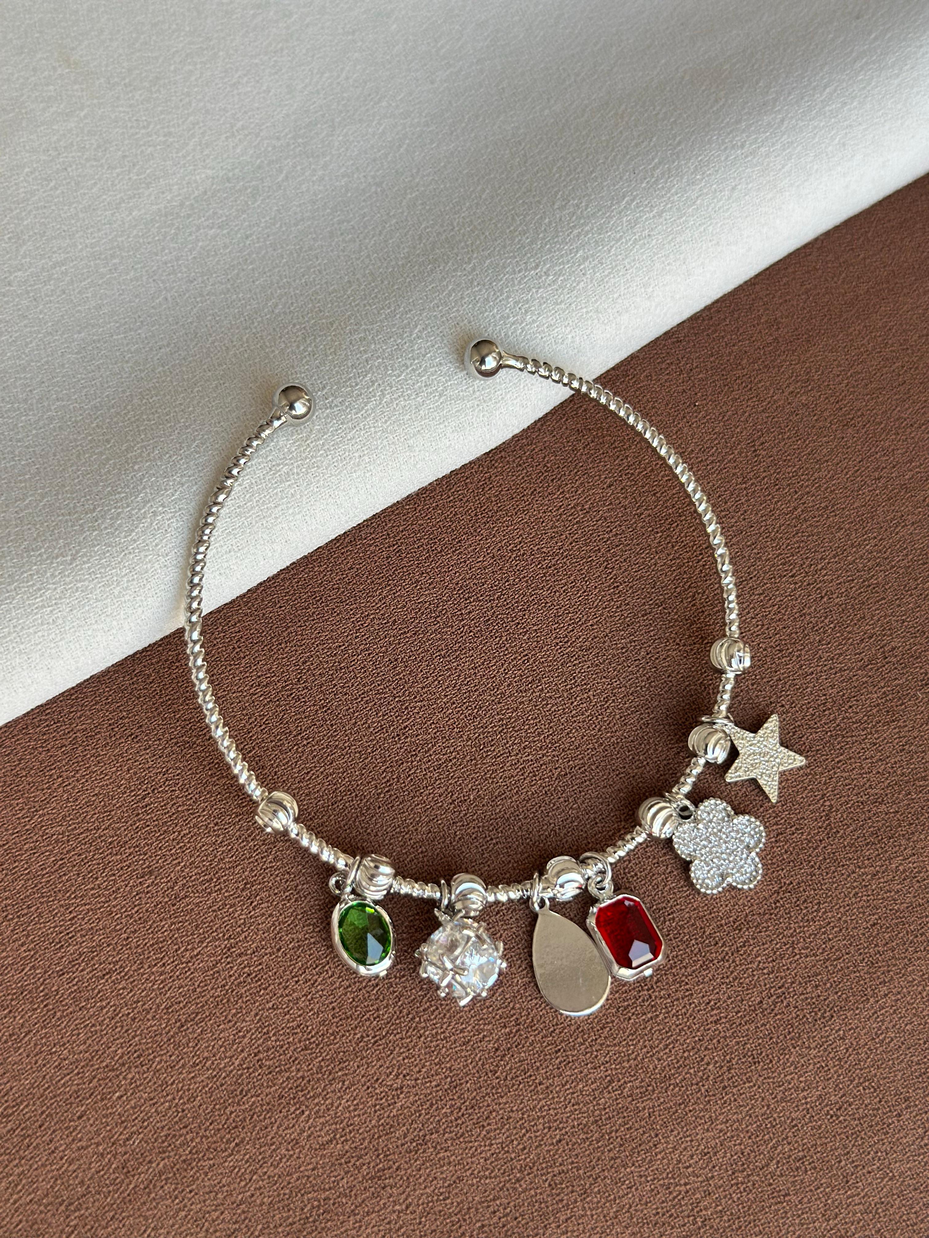 A6217 Pandora