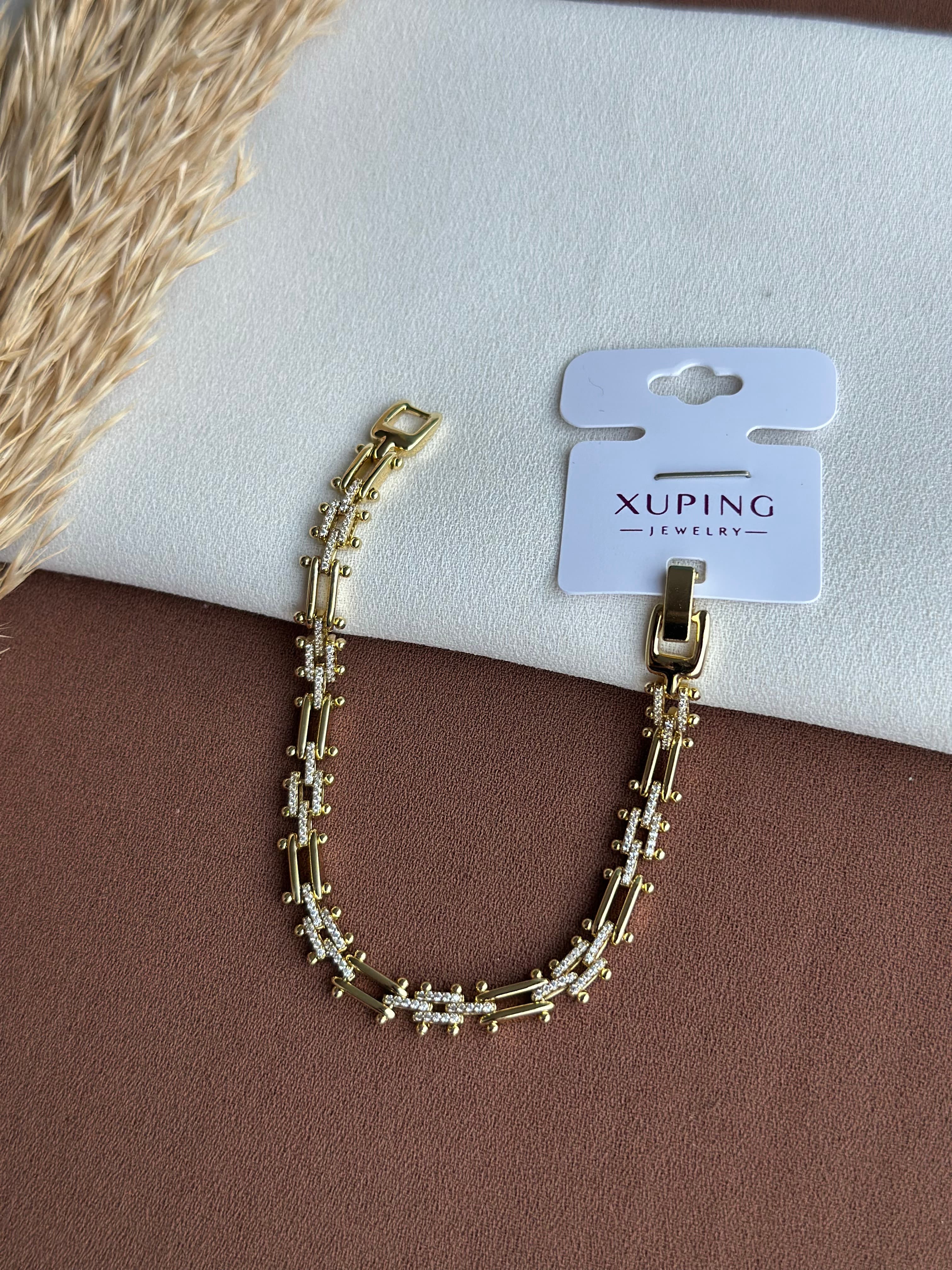 A6546 Xupıng Bileklik