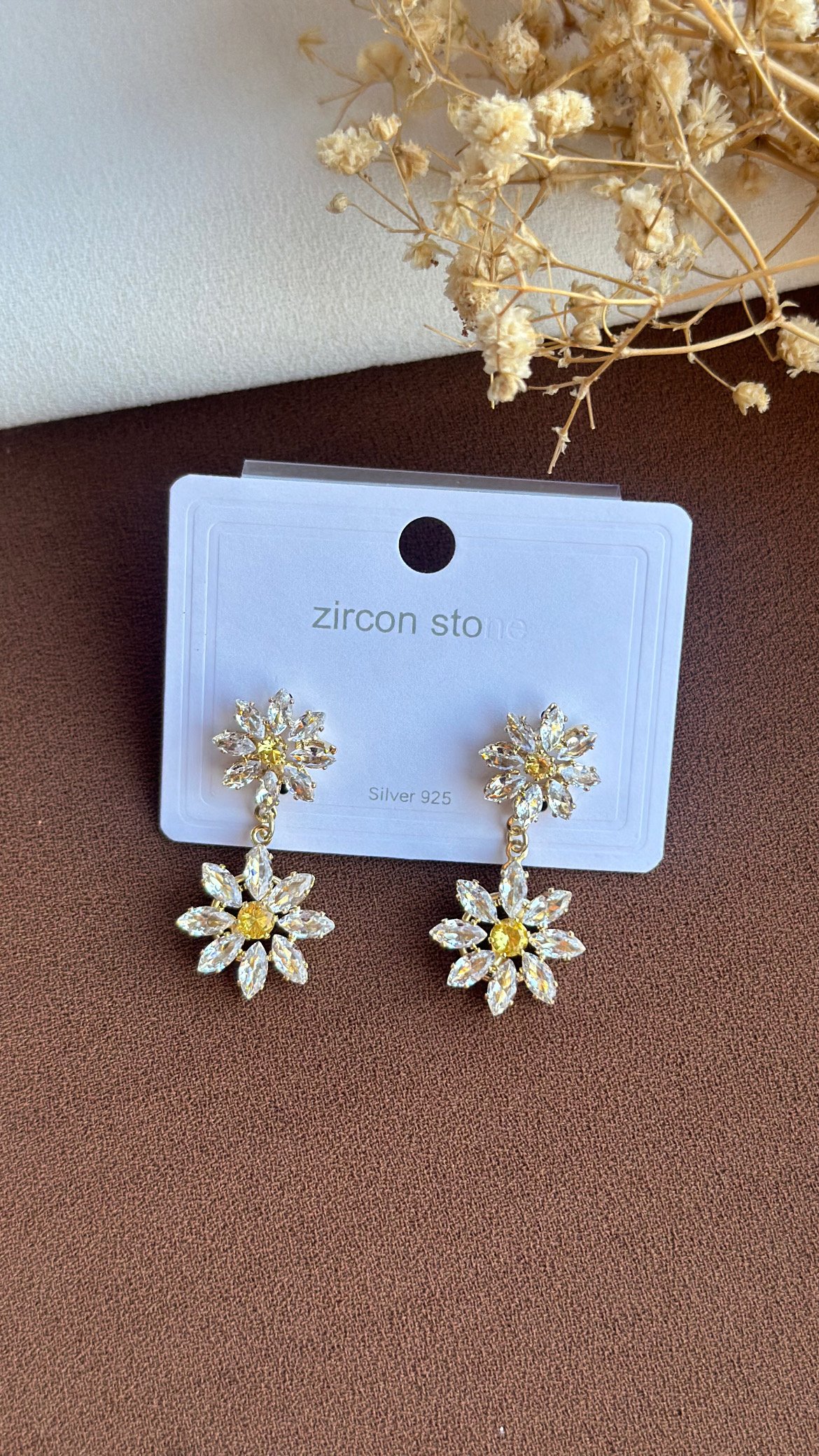 A2362 Zircon Küpe