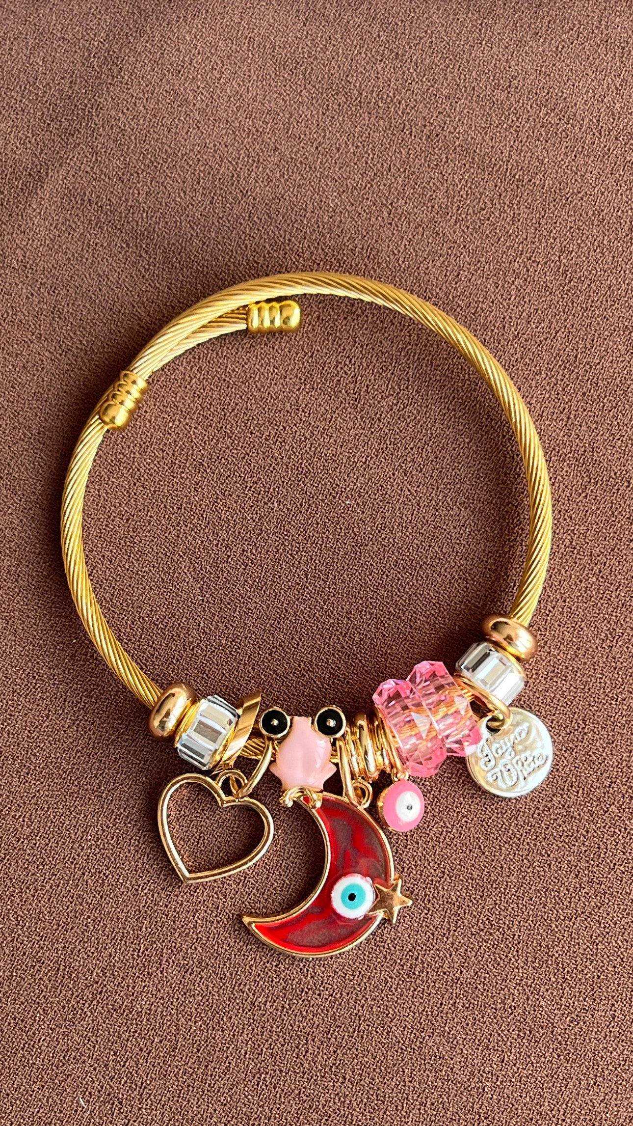 A4247 Pandora 
