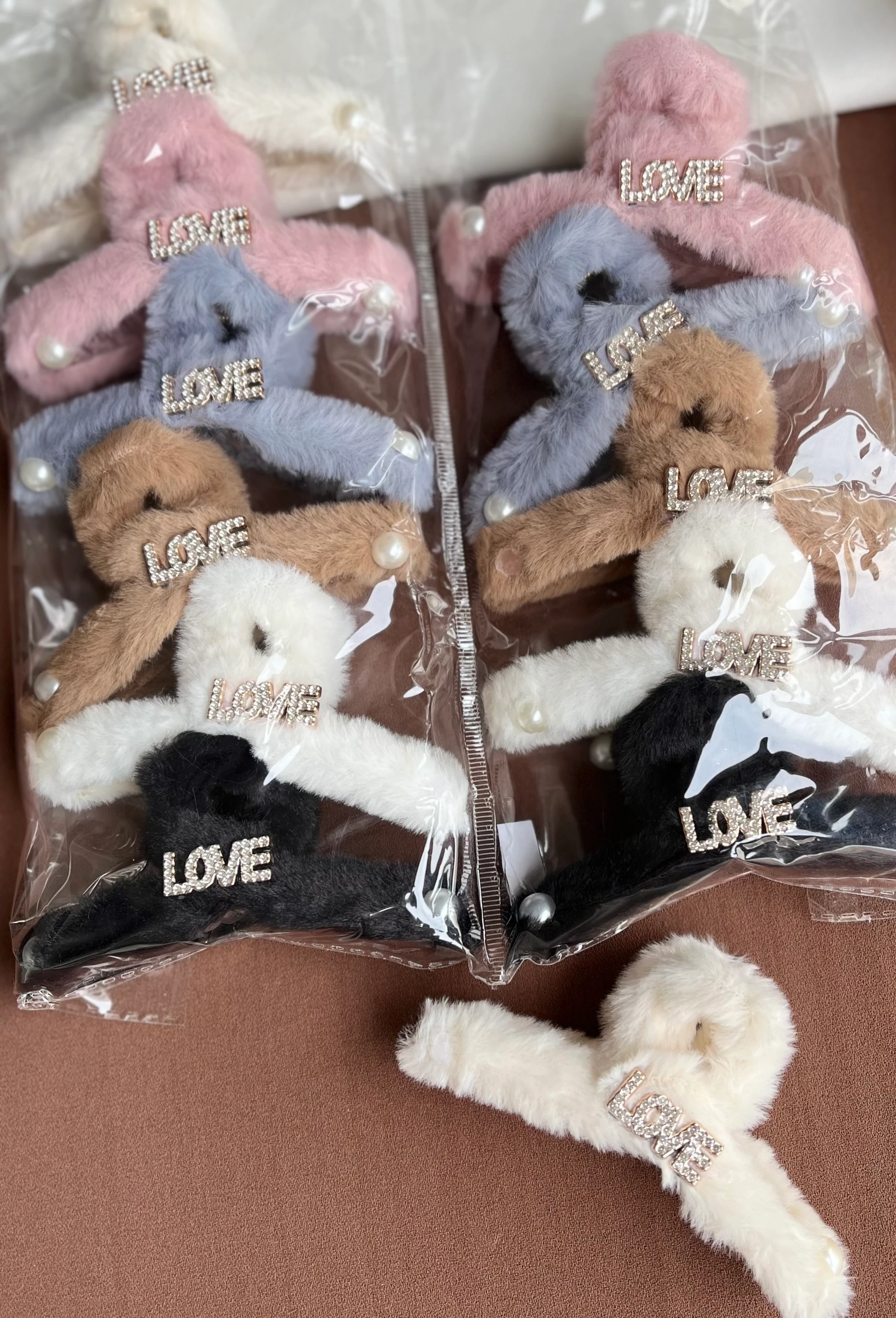 A4853 Figürlü Tüylü Mandal