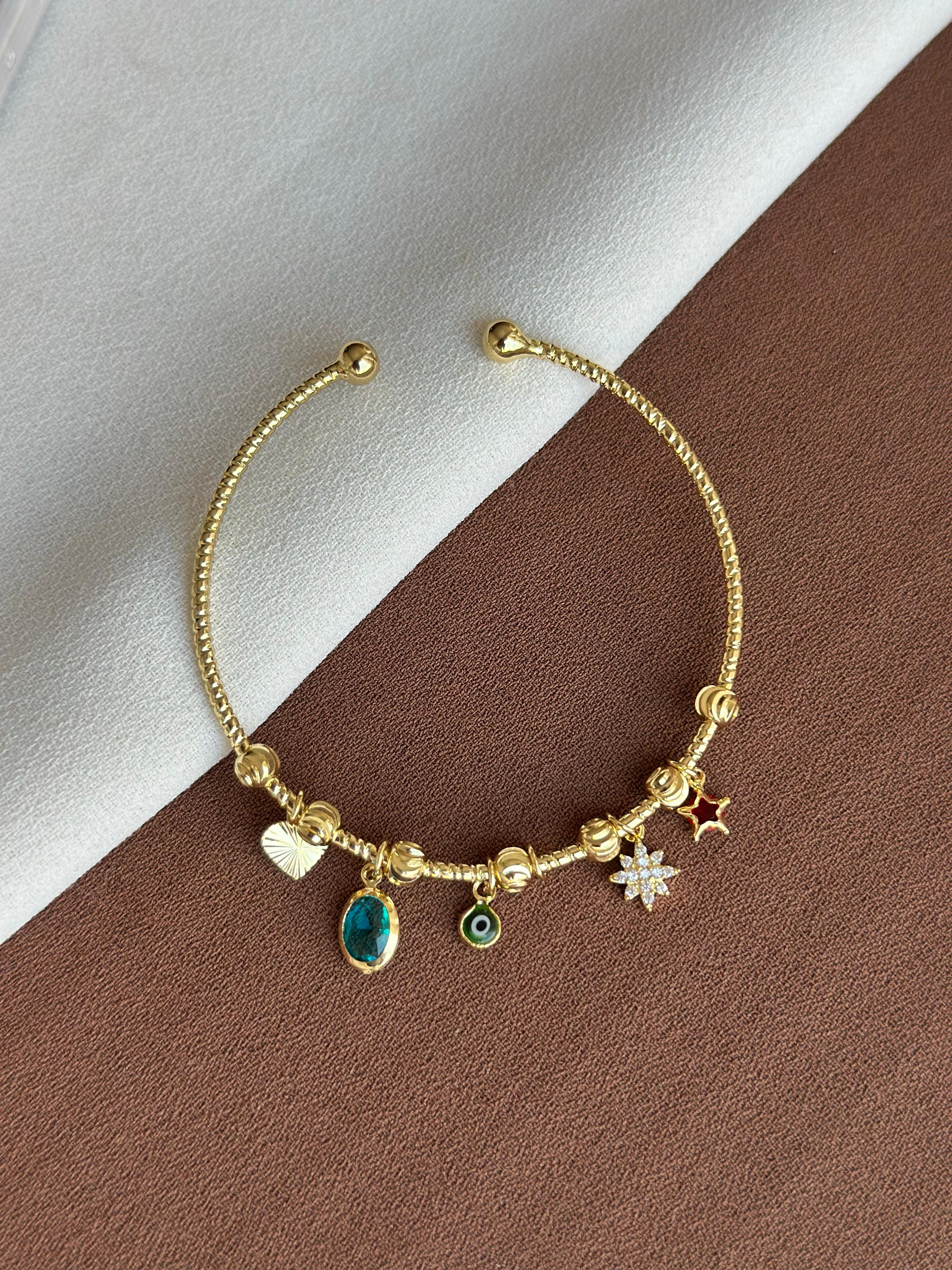 A6213 Pandora