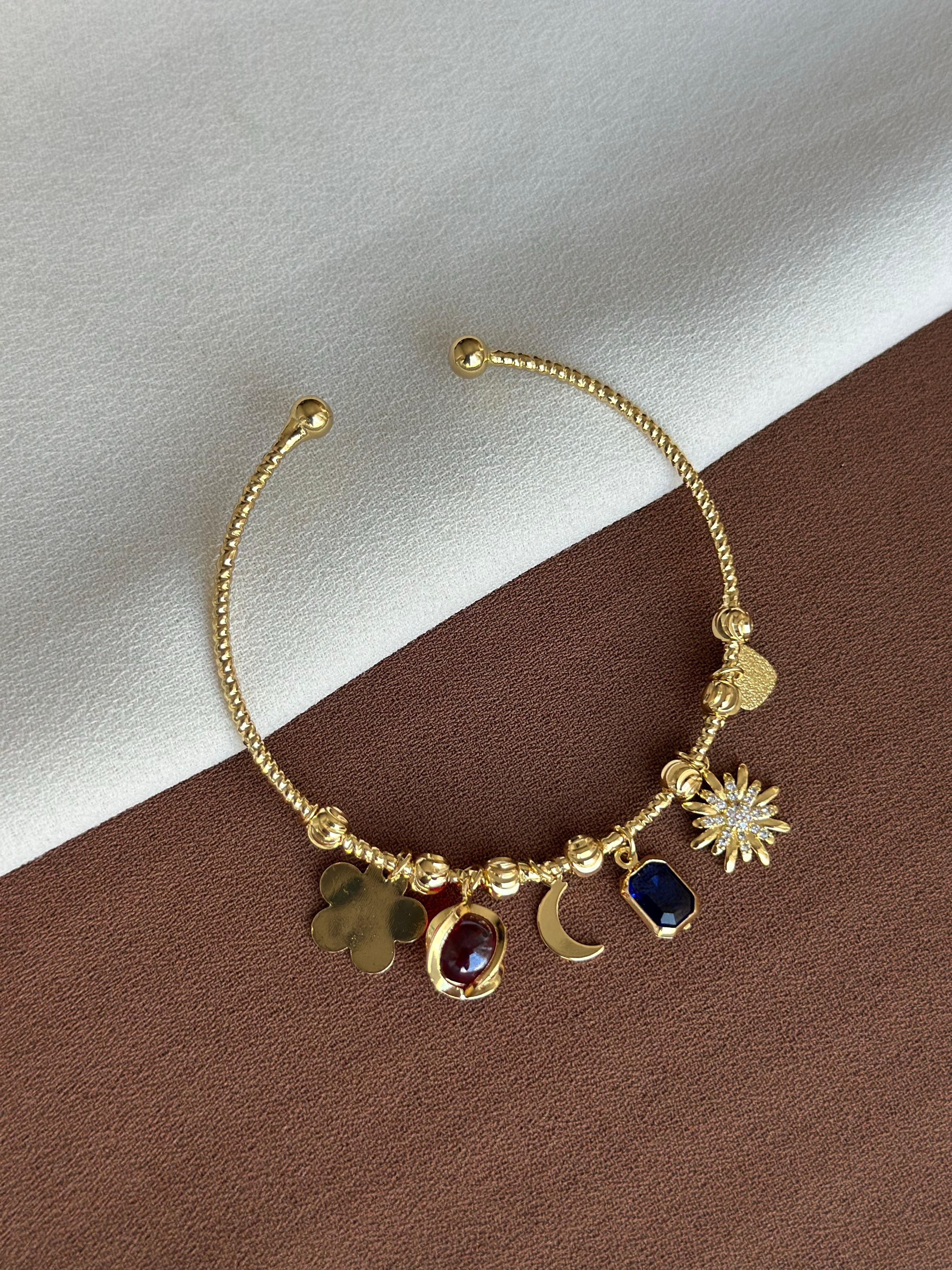 A6215 Pandora